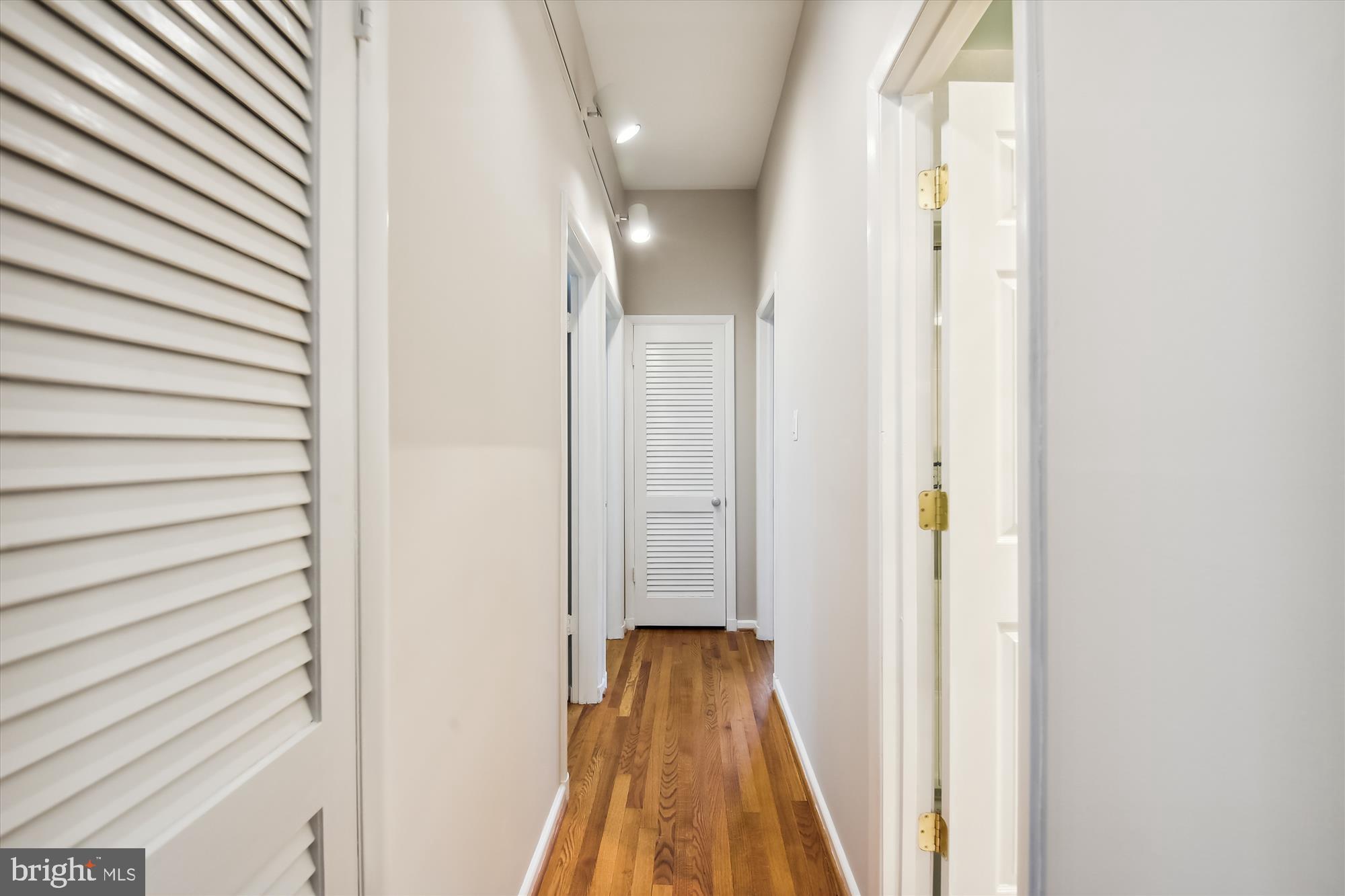 ROSEMONT - Residential