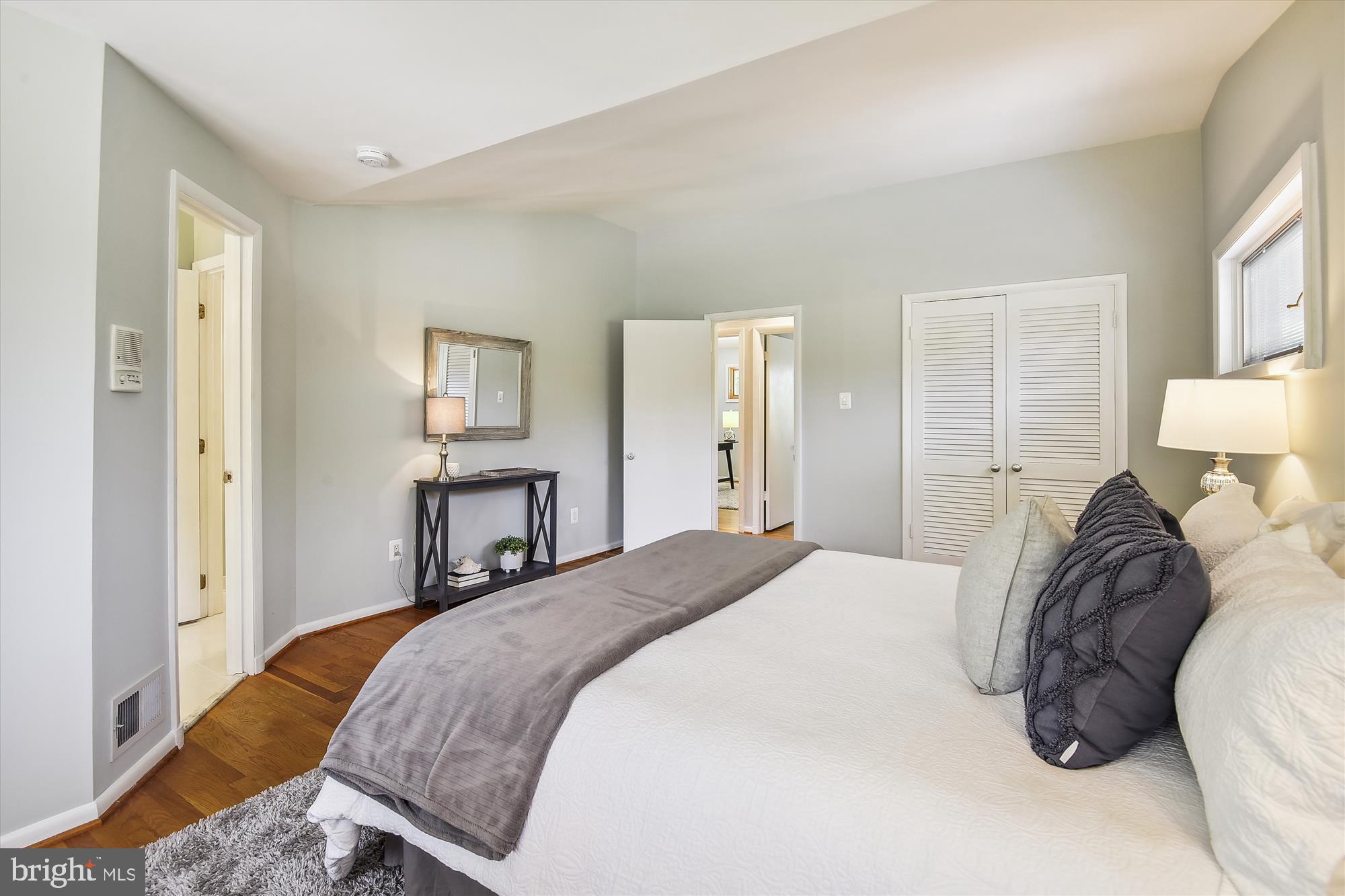 ROSEMONT - Residential