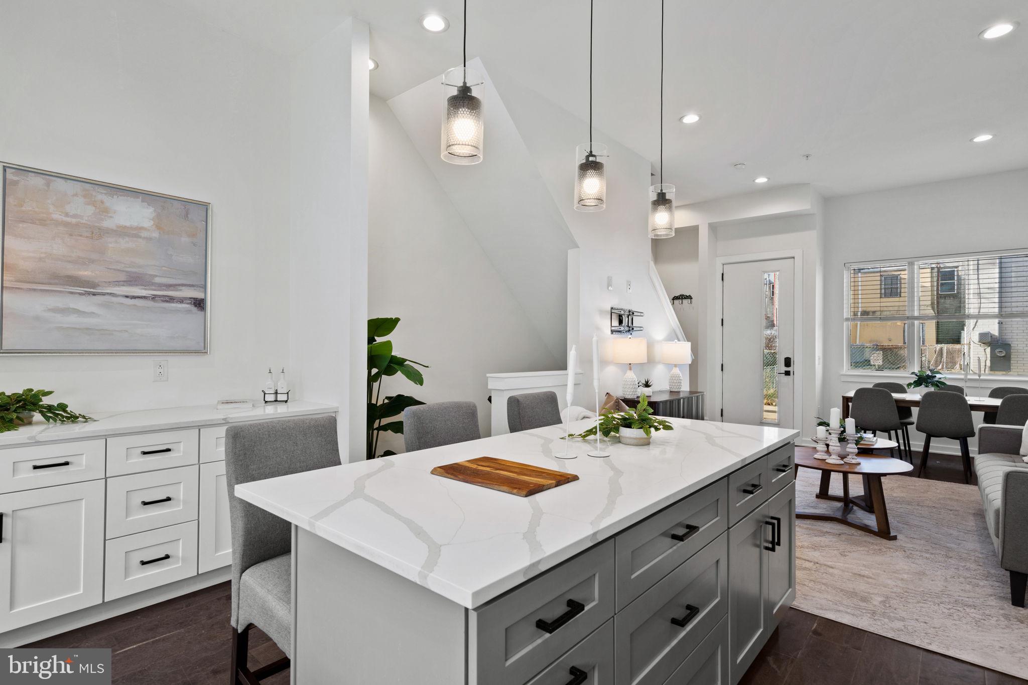 NORRIS SQUARE - Residential