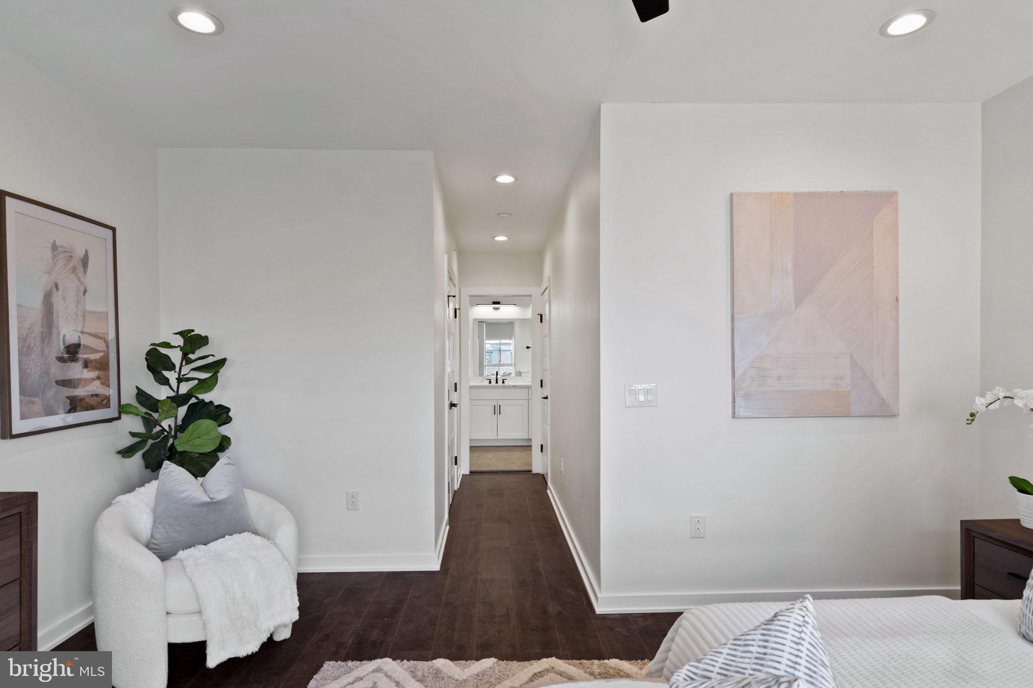 NORRIS SQUARE - Residential