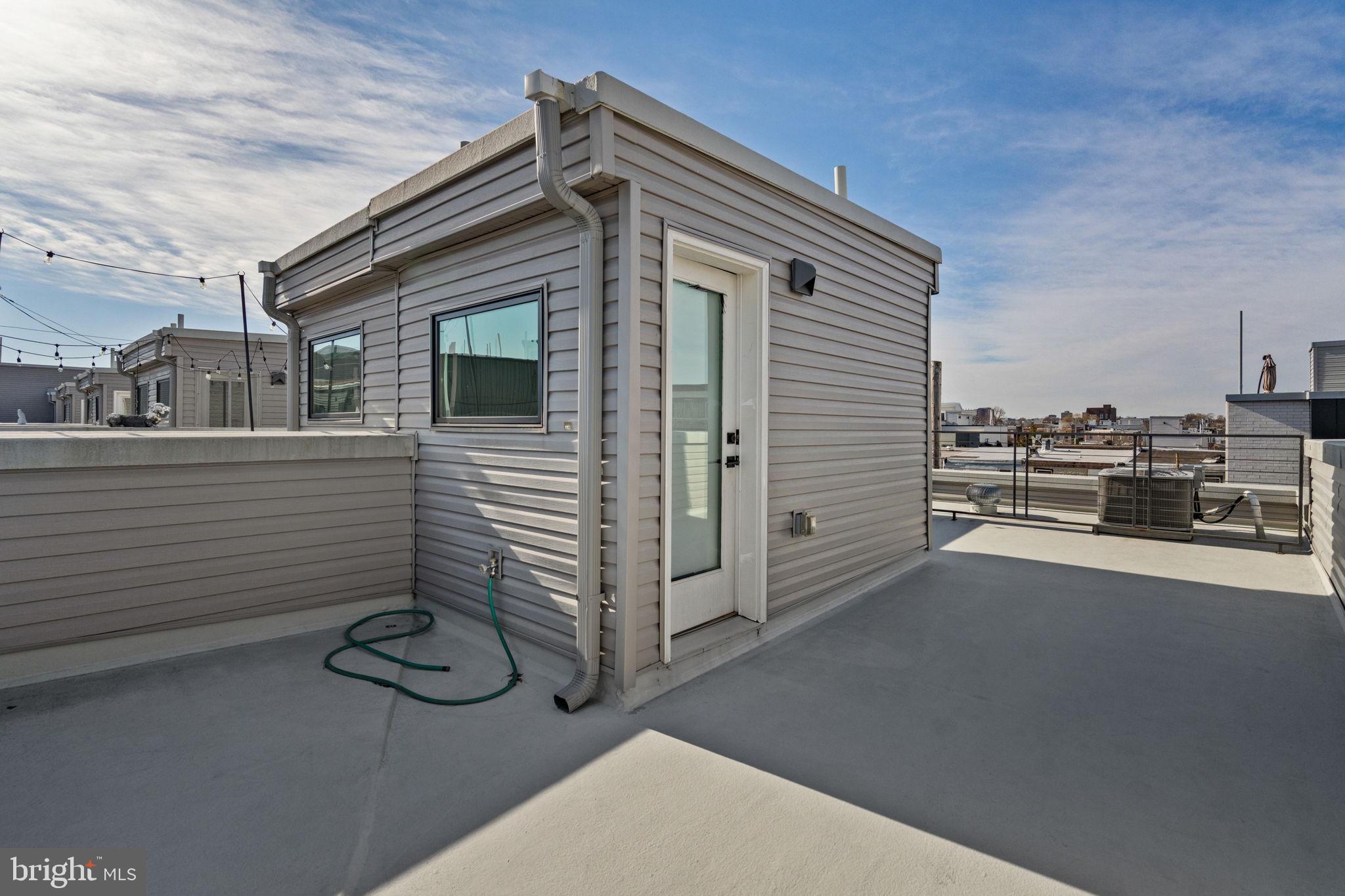 NORRIS SQUARE - Residential