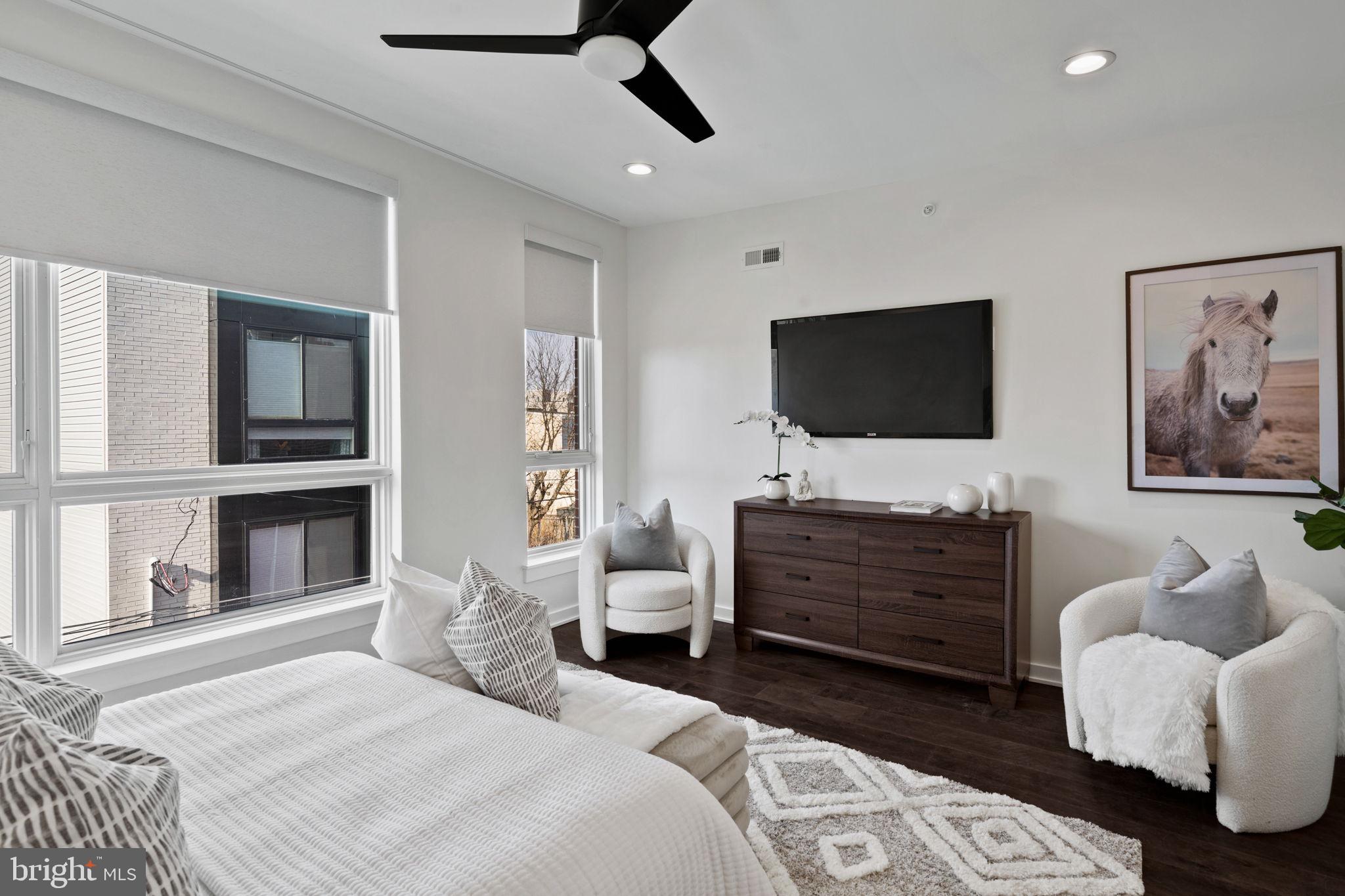 NORRIS SQUARE - Residential