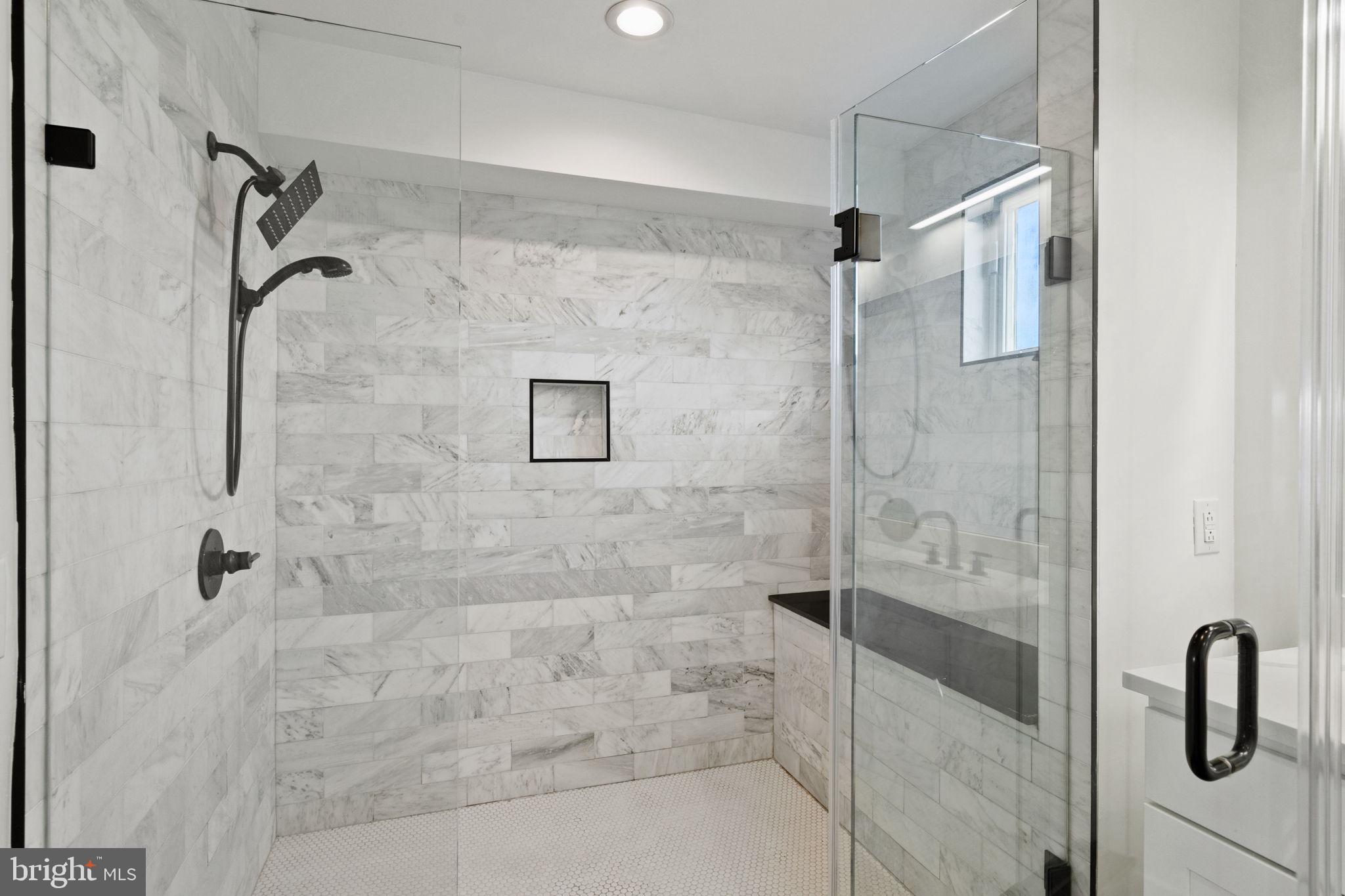 NORRIS SQUARE - Residential