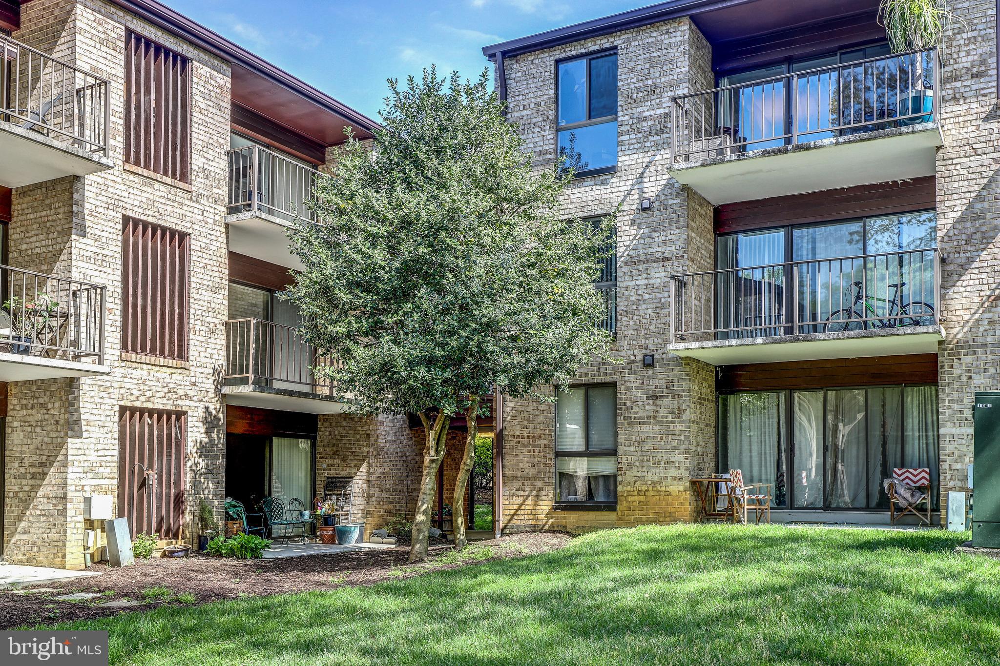 SOUTHGATE - Residential