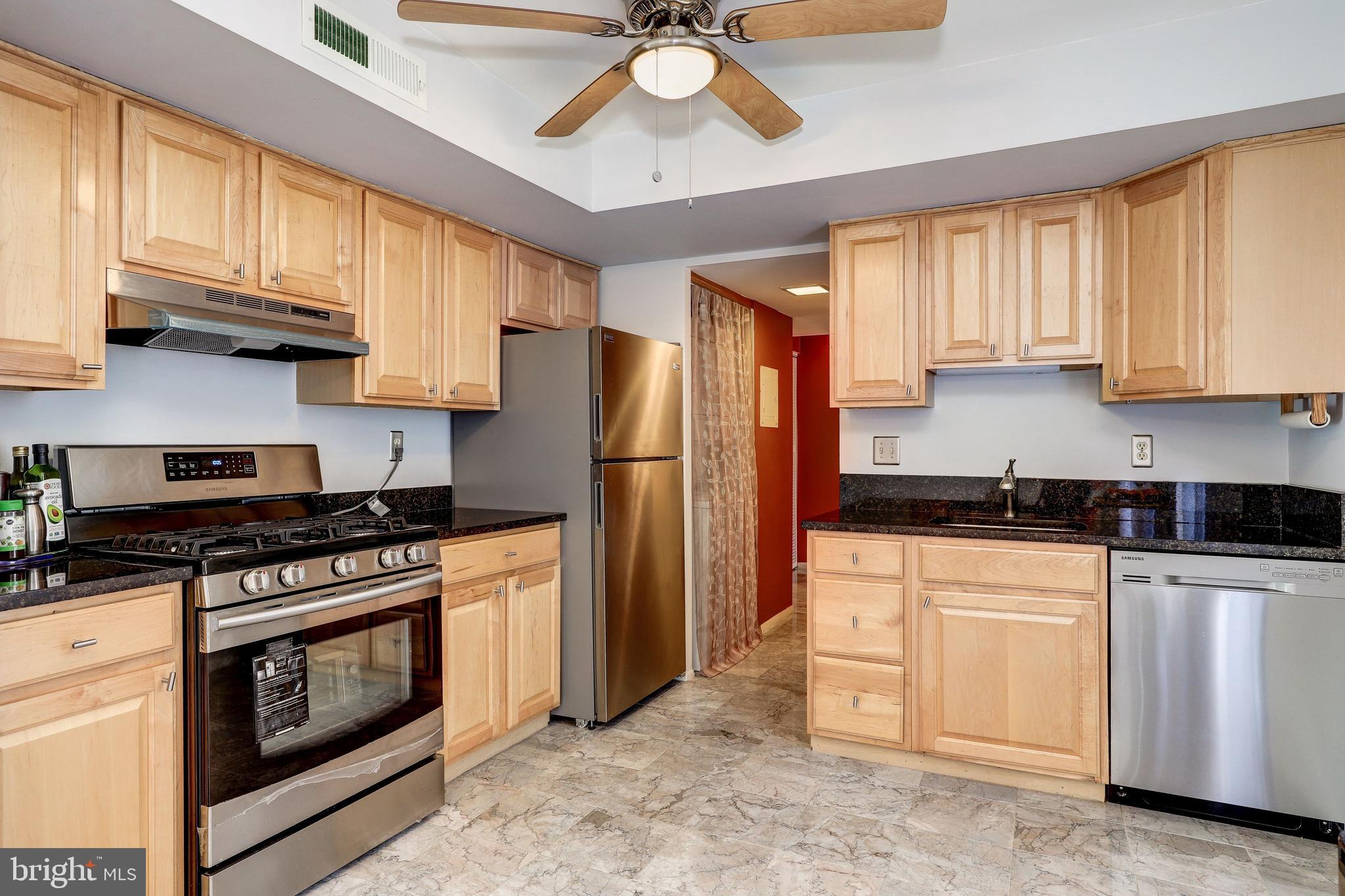 SOUTHGATE - Residential