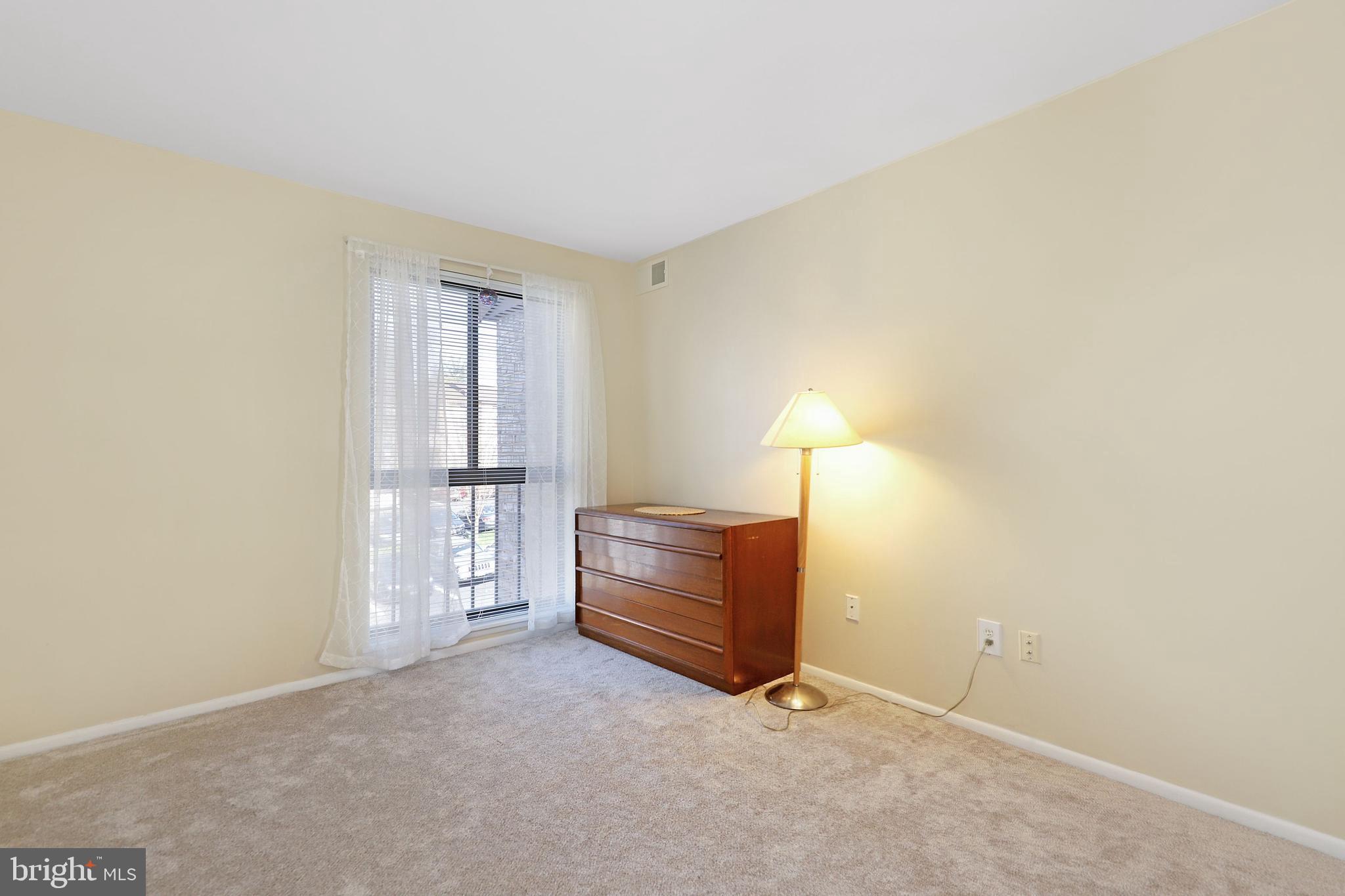 SOUTHGATE - Residential