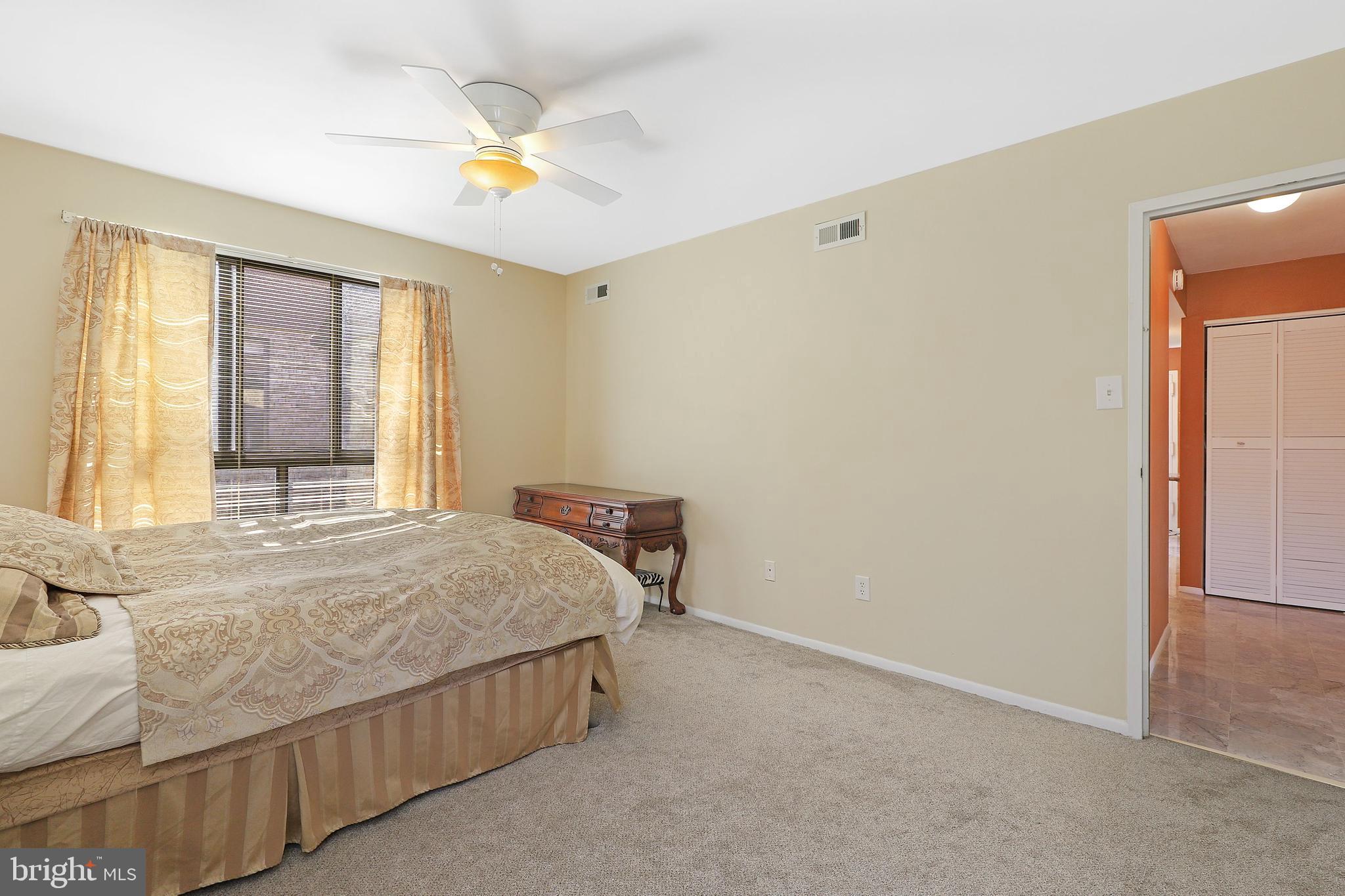 SOUTHGATE - Residential