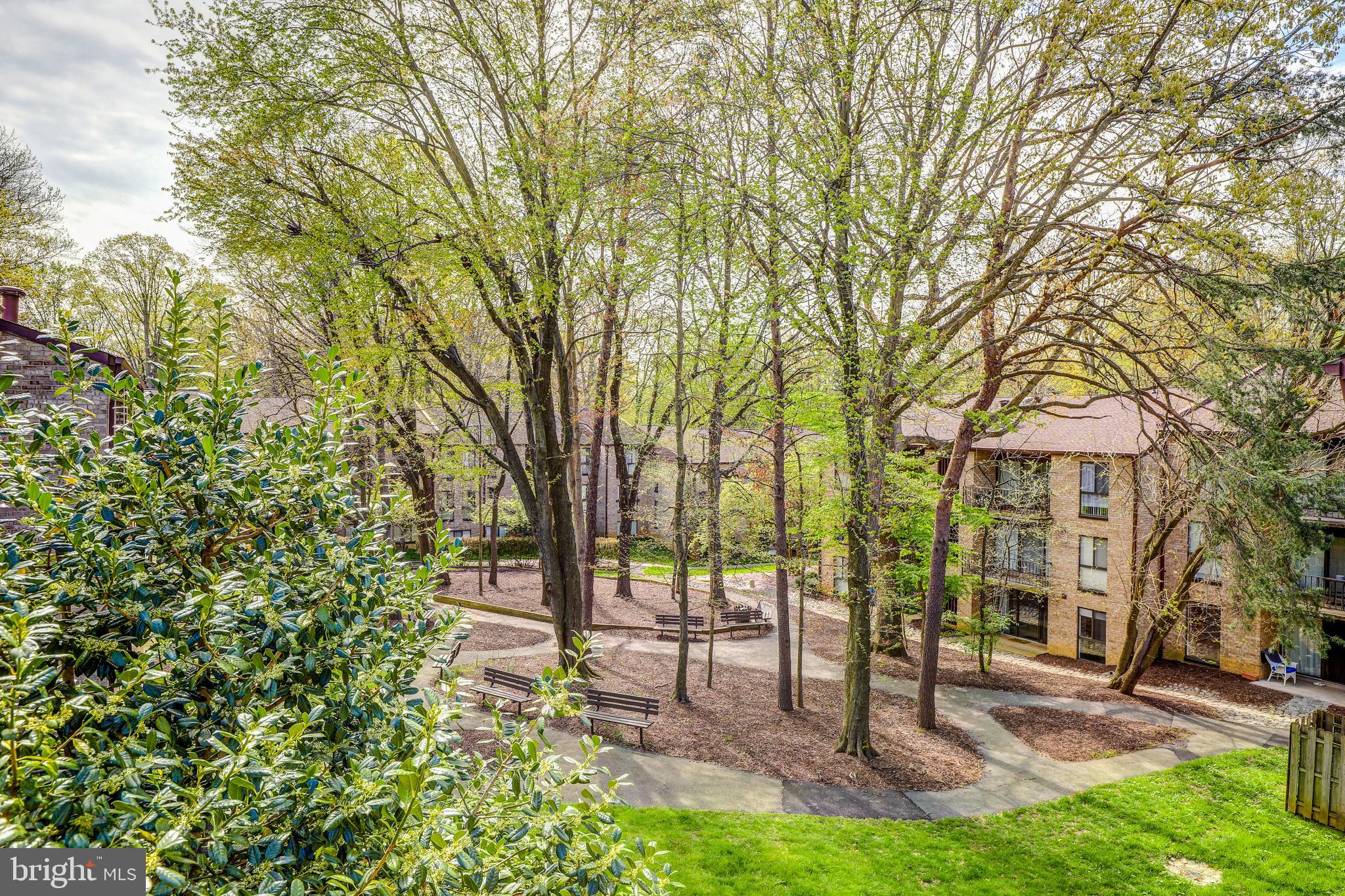 SOUTHGATE - Residential