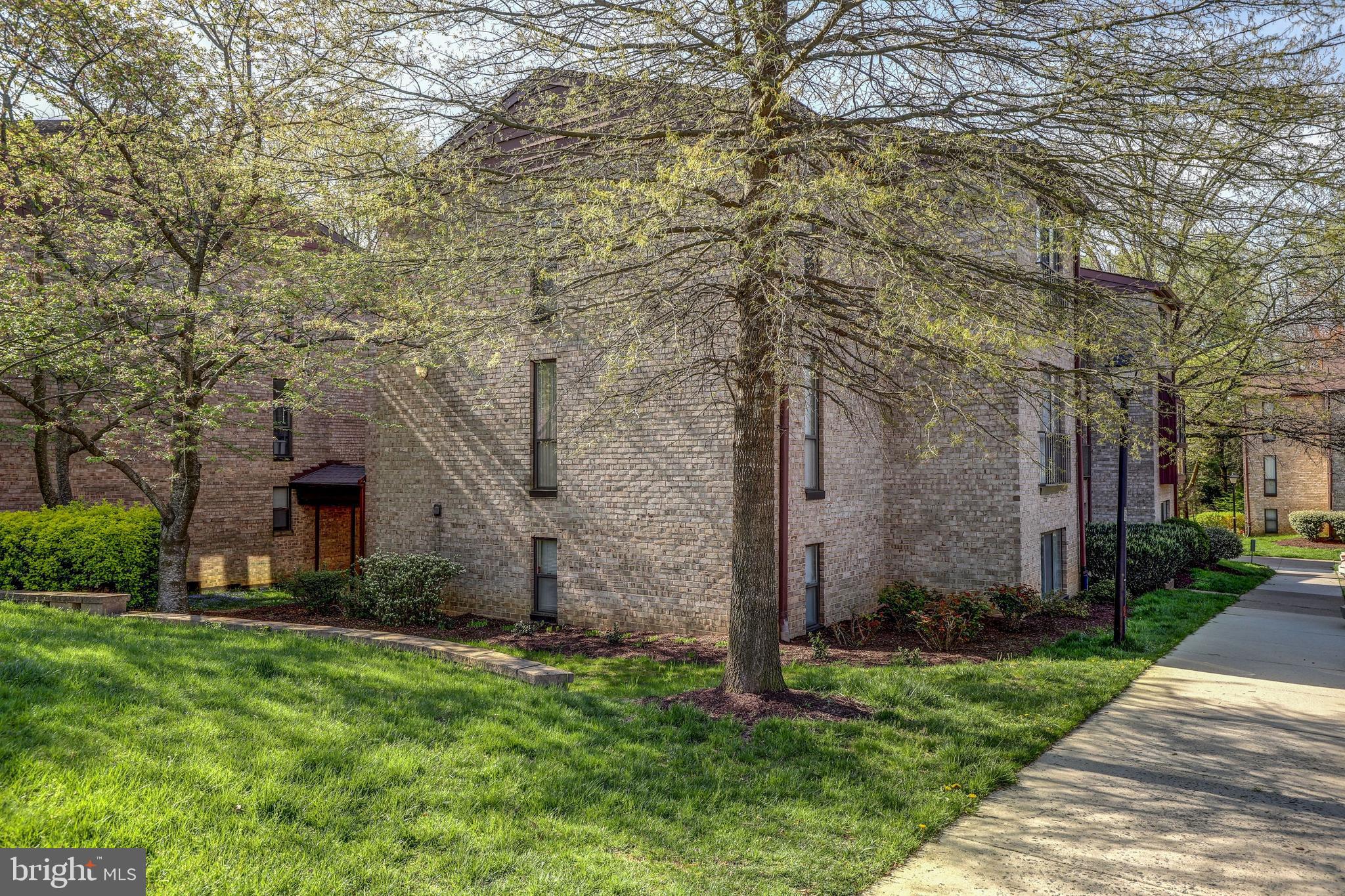 SOUTHGATE - Residential