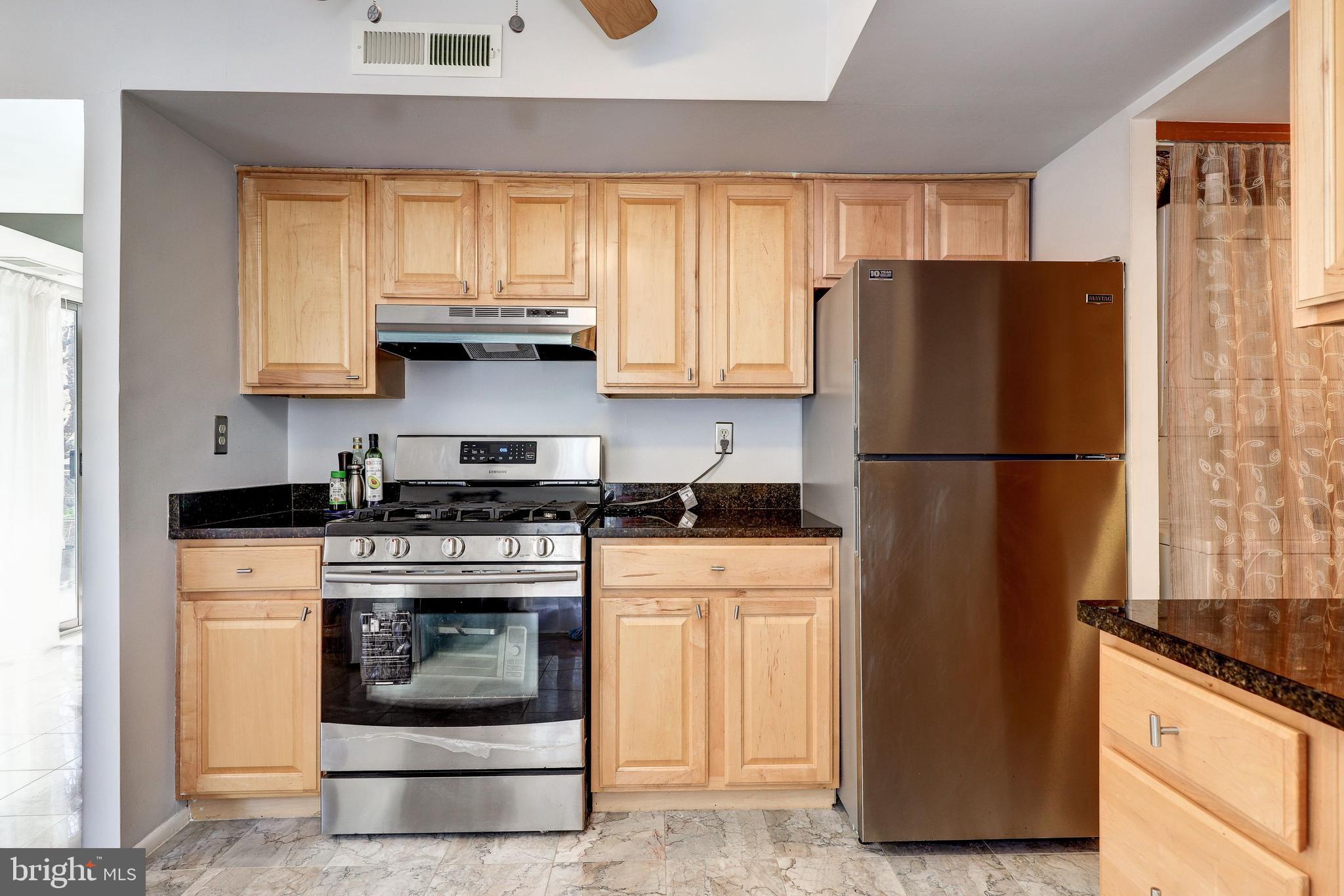 SOUTHGATE - Residential