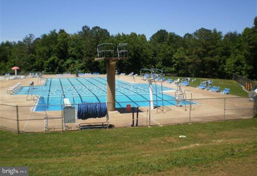 CANNON KNOLLS - Residential