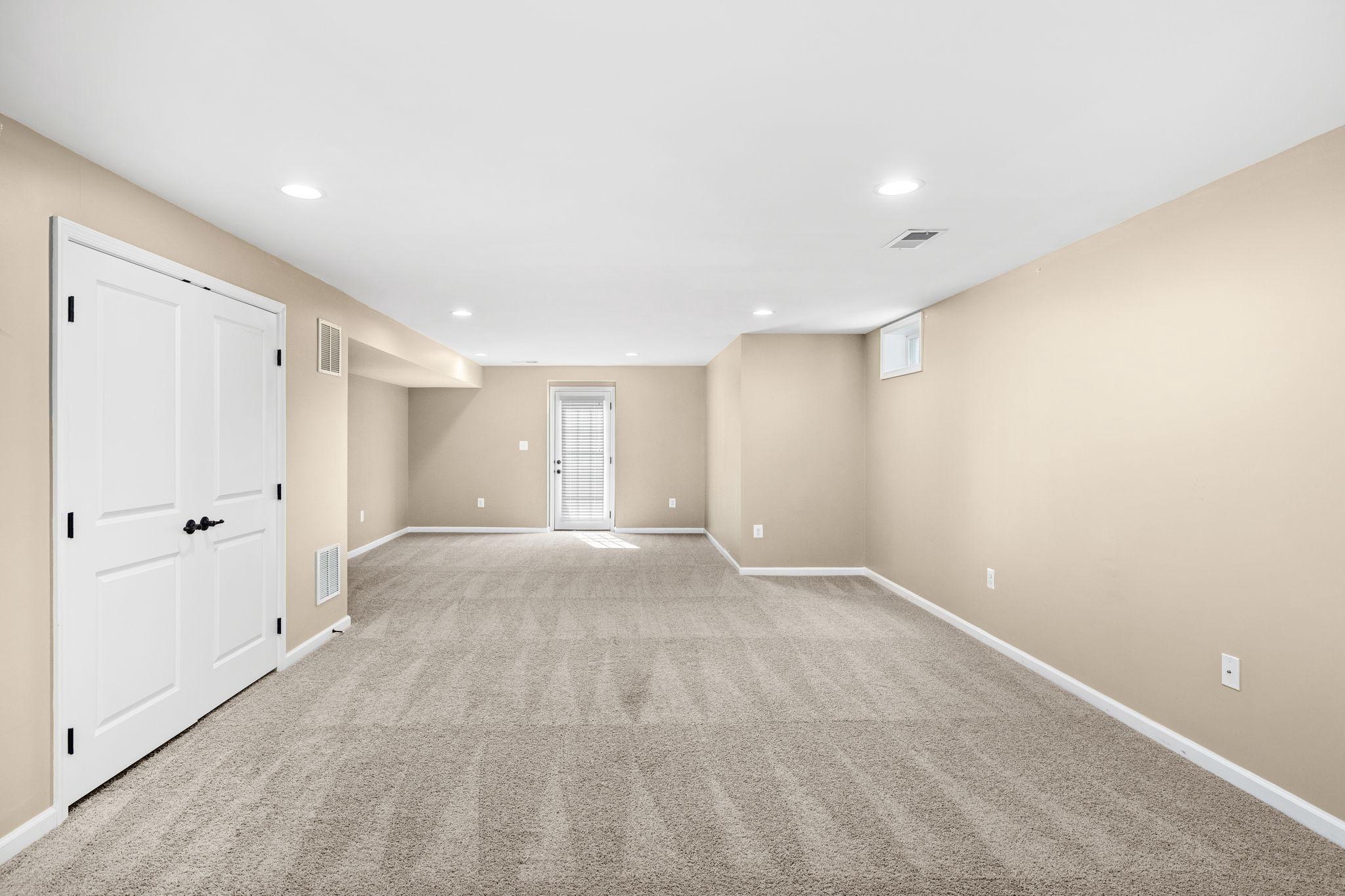 VILLAGE OF IDLEWILD - Residential