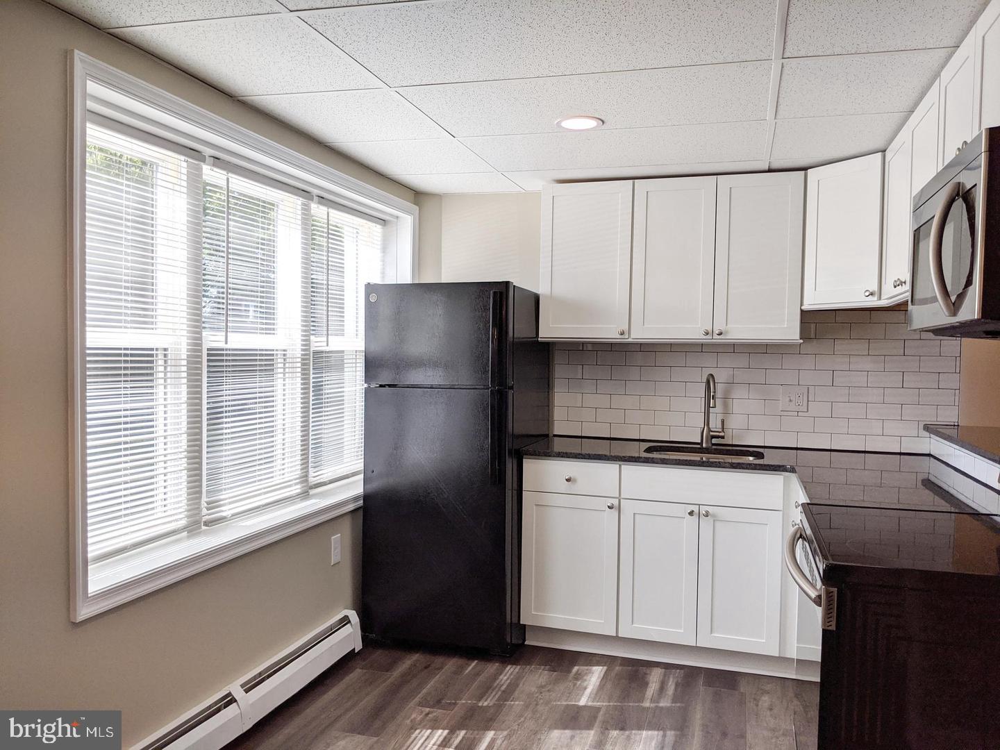115 N MAIN STREET 6