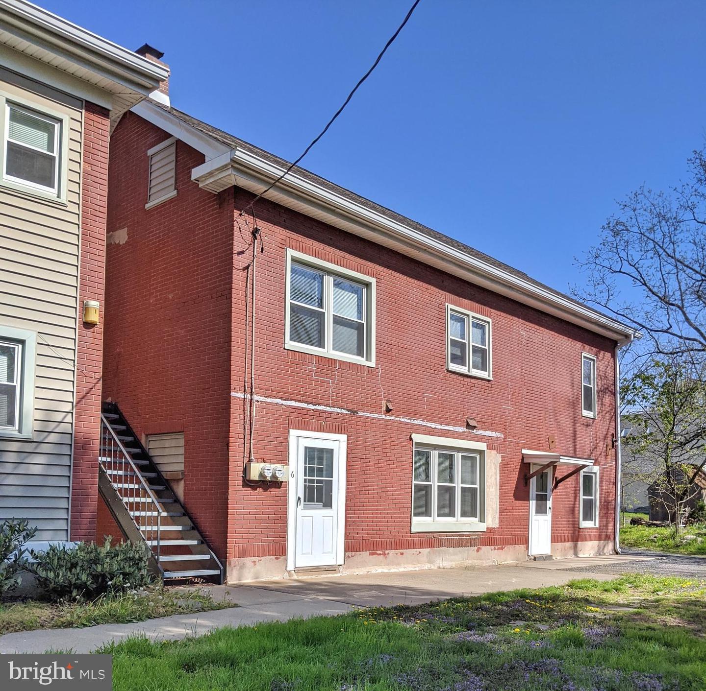 115 N MAIN STREET 6