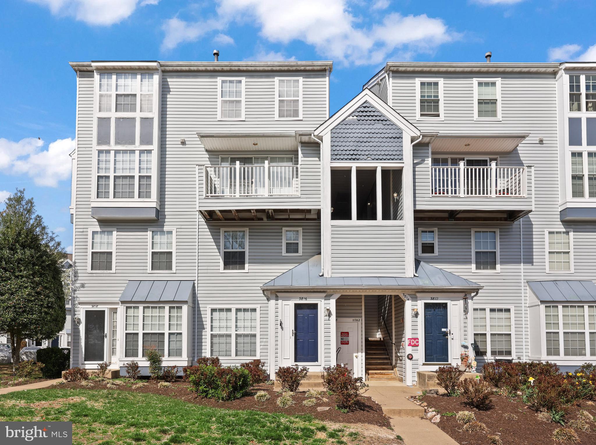 LAKE RIDGE POINTE CONDO - Residential