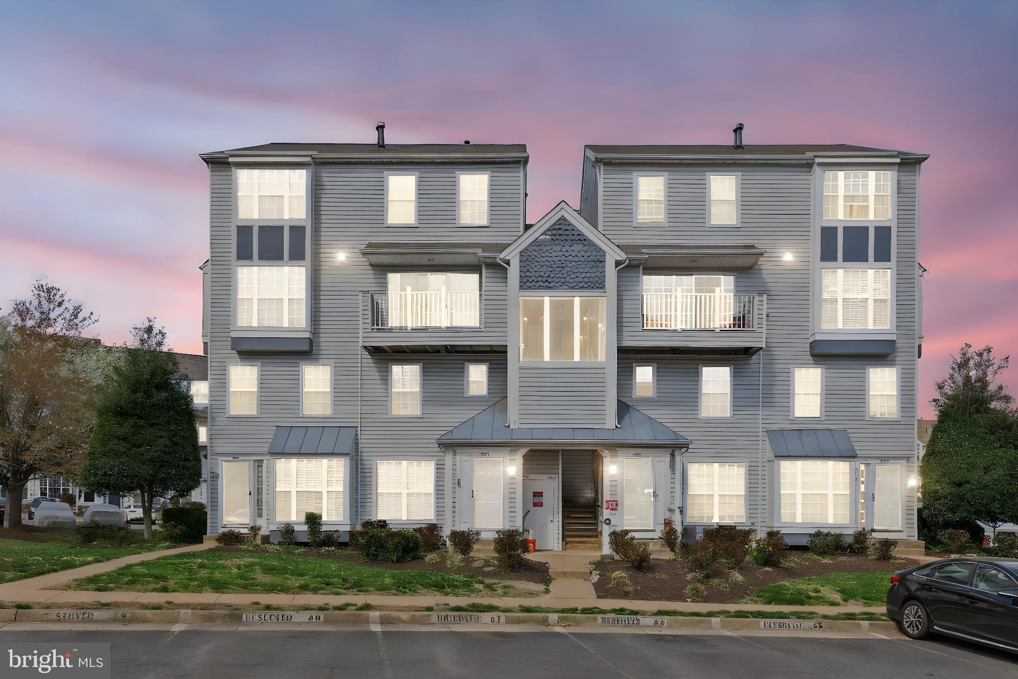 LAKE RIDGE POINTE CONDO - Residential