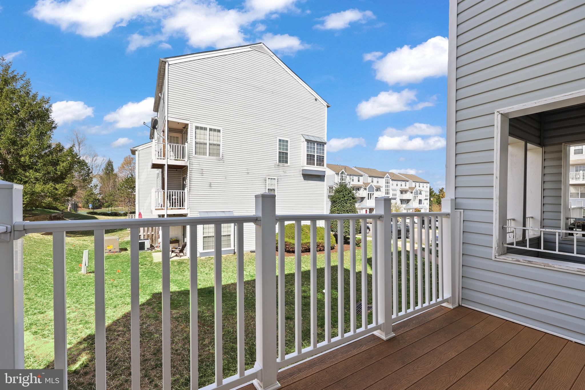 LAKE RIDGE POINTE CONDO - Residential