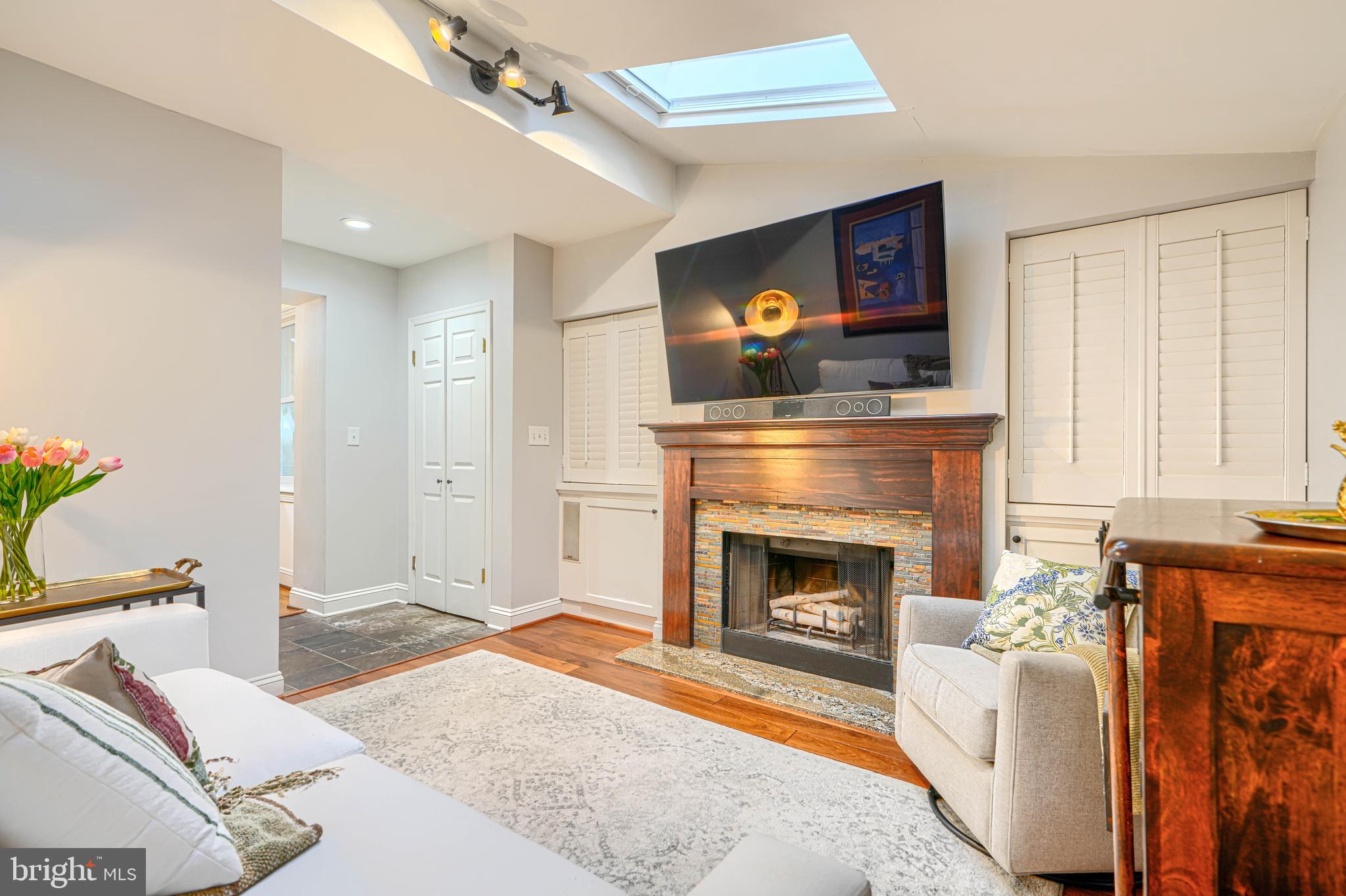 FEDERAL HILL HISTORIC DISTRICT - Residential