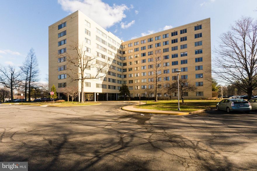 Flooded with light from over-sized windows, this lovely large corner unit features two bedrooms plus den (or third bedroom), two full baths, generous closet space, plus updates throughout. This spacious 1362 square foot condo is just 2 miles south of Old Town Alexandria in River Towers, a high-rise community located on 26 beautiful park-like acres. Great location just 3 blocks from Potomac River with wonderful bike and walking trails and the same distance to grocery shopping, restaurants, florist, dry cleaner, bakery, bank, post office, drug store, and library.  Public transportation includes a bus stop at your door step for quick access to Metro. Major transportation routes are nearby for easy commute to DC, the Pentagon, Alexandria, Arlington, or right across the Woodrow Wilson bridge into Maryland. Wonderful community amenities include large swimming pool, tennis courts, basketball court, exercise room, picnic grove, bike storage, club room, tot lot, car wash area, and more. Generous free surface parking and on-site management.  ALL UTILITIES INCLUDED in rent and pets are welcome.