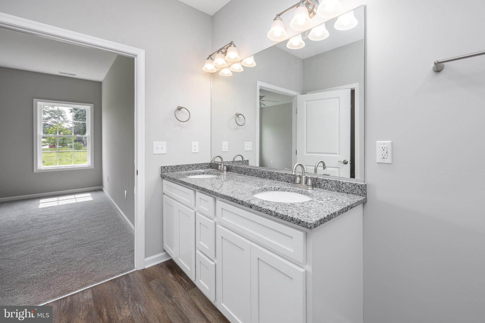 KING FARMS - Residential