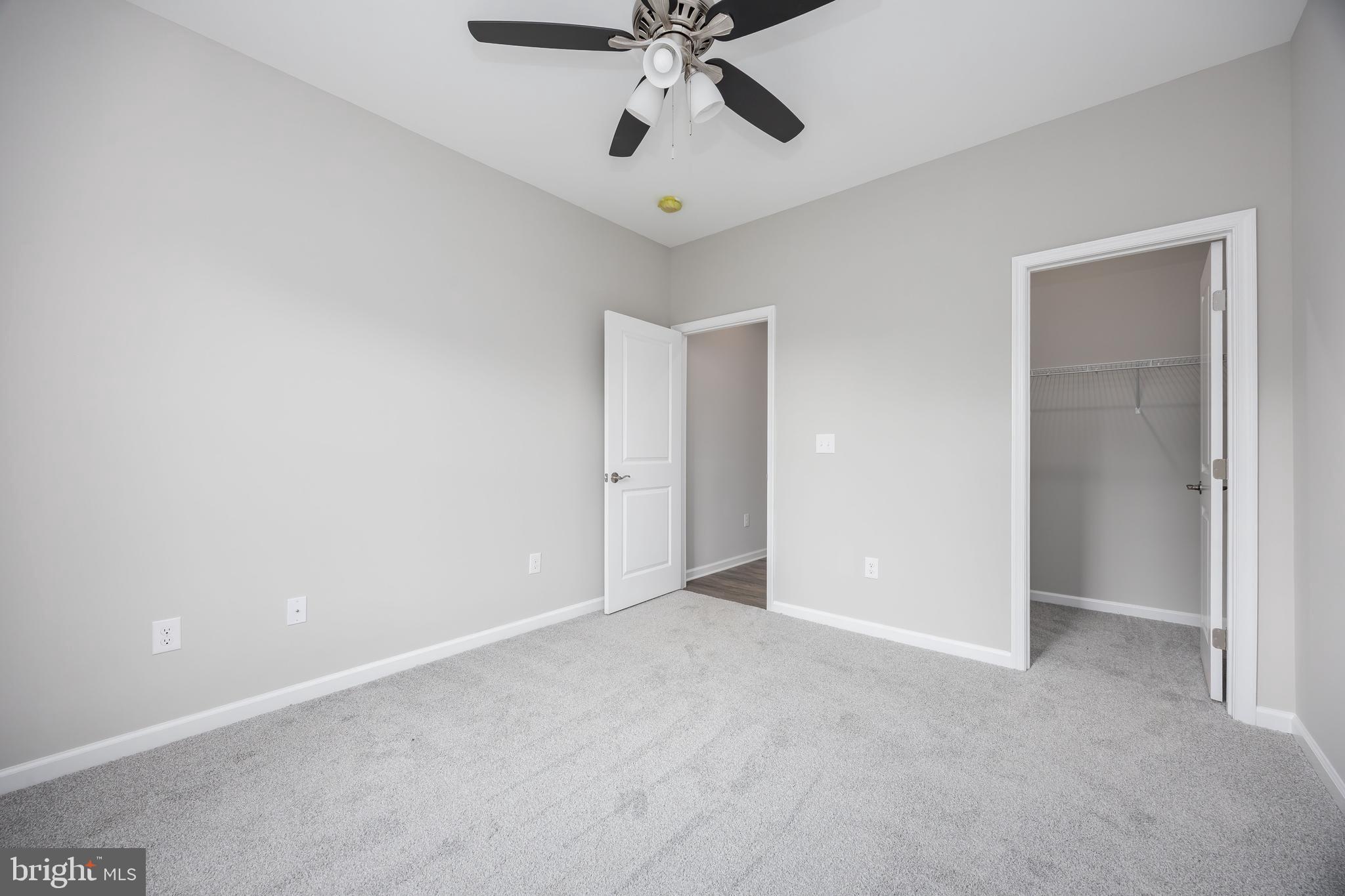 KING FARMS - Residential