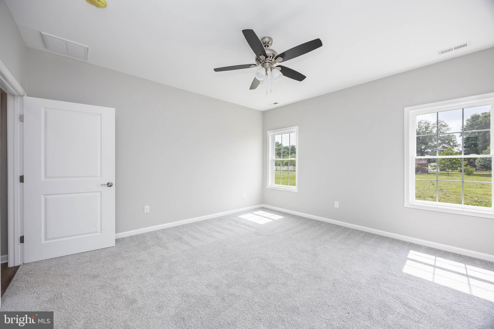 KING FARMS - Residential