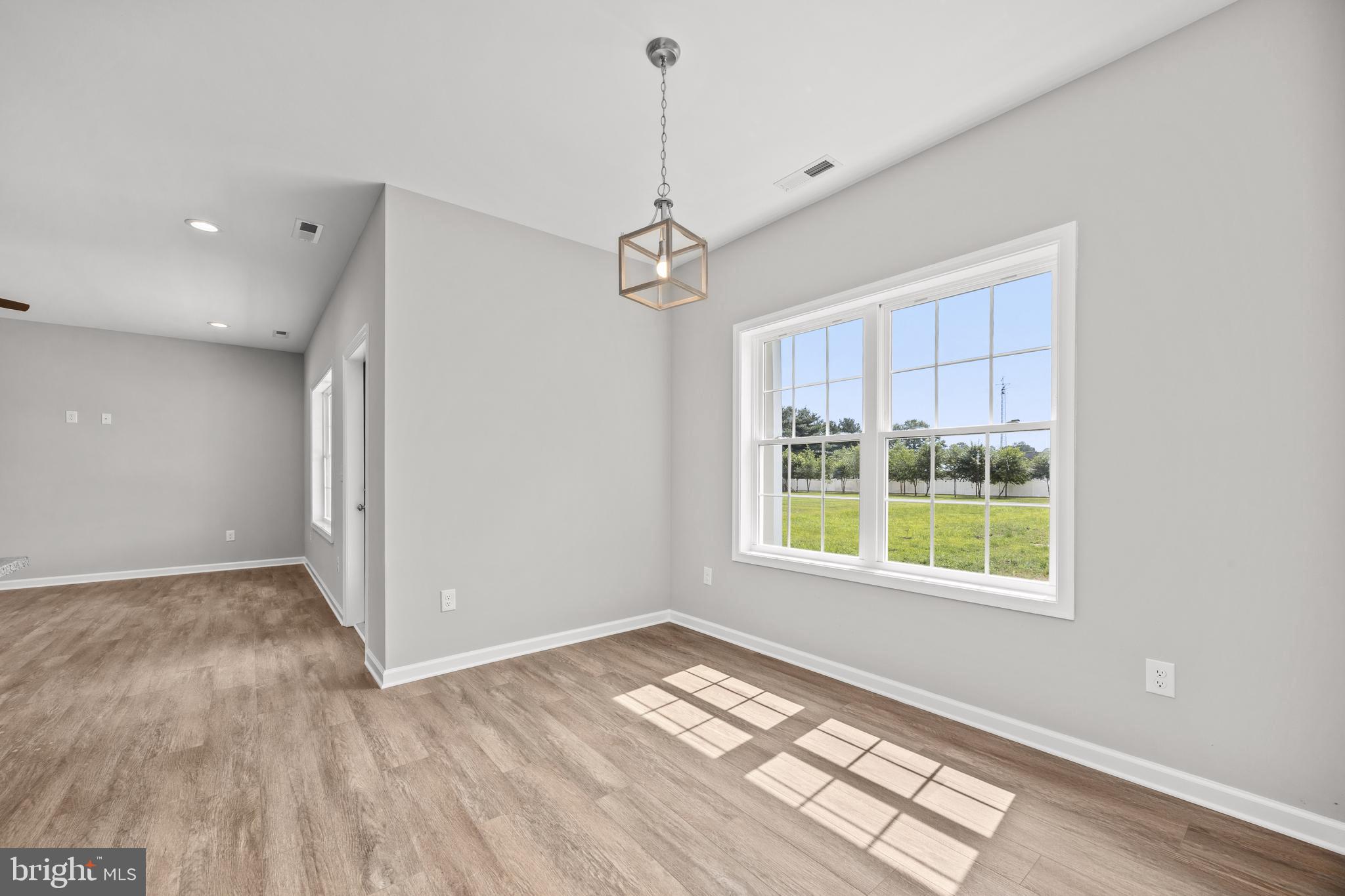 KING FARMS - Residential