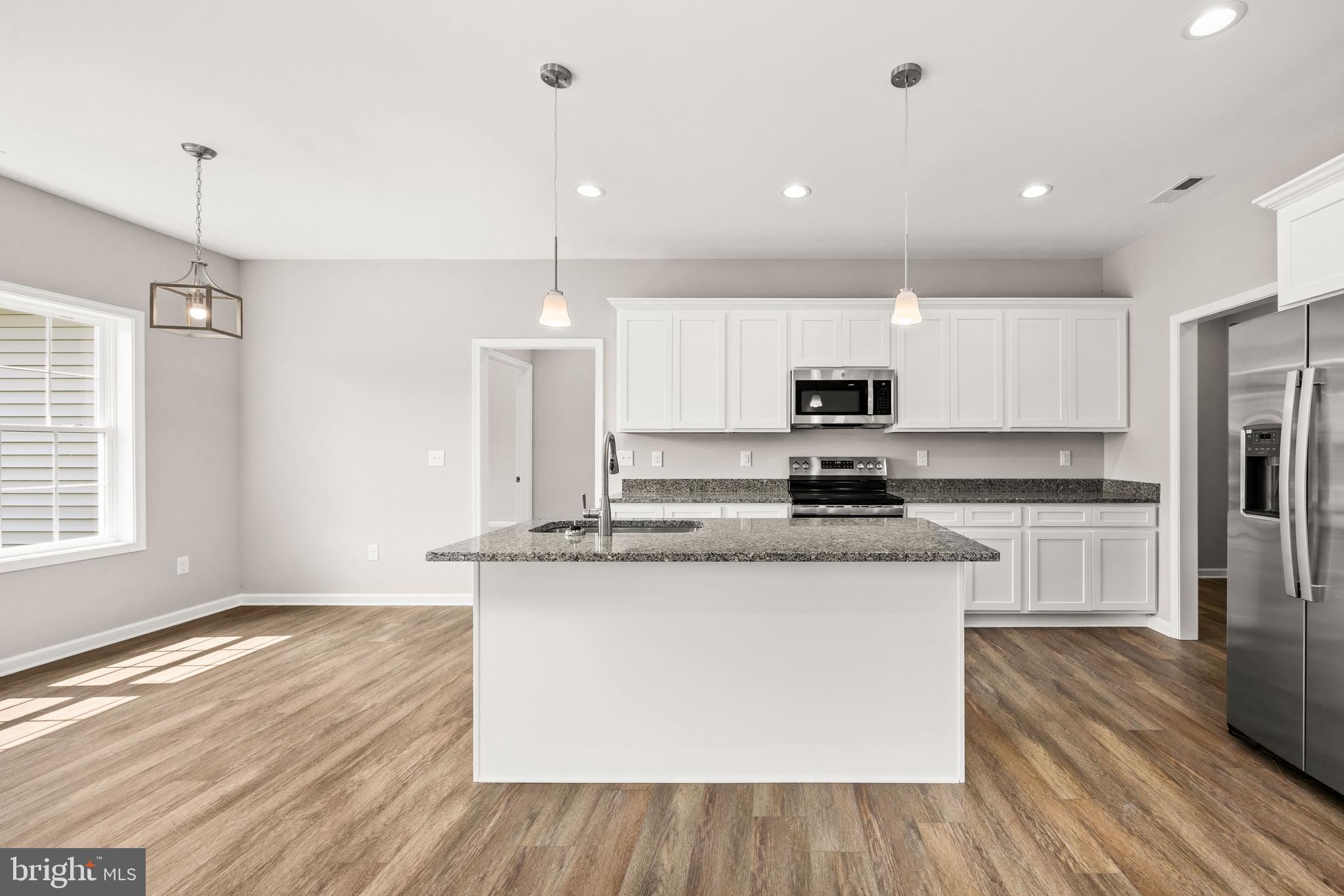 KING FARMS - Residential