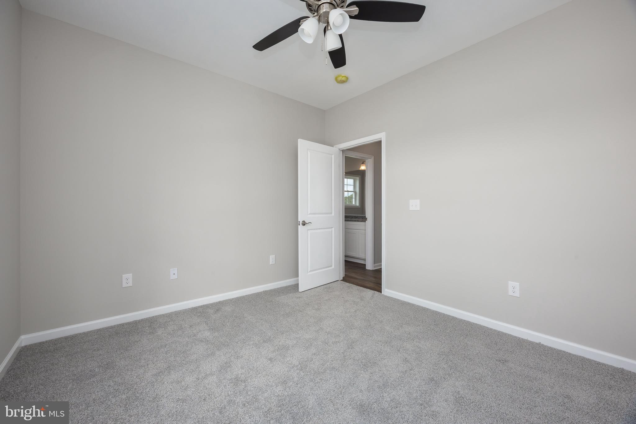 KING FARMS - Residential