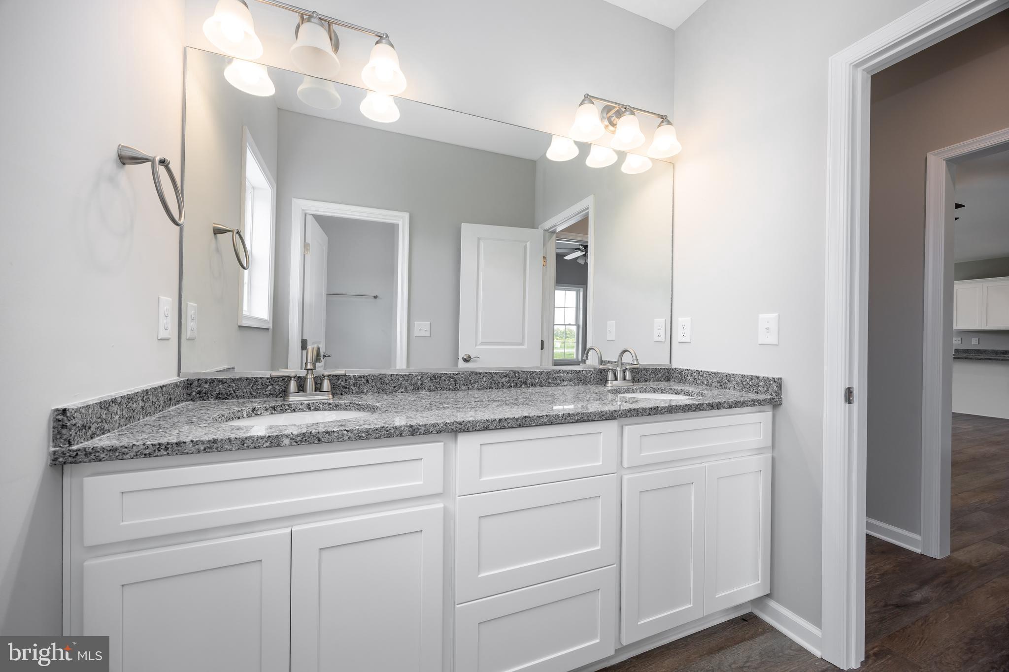 KING FARMS - Residential