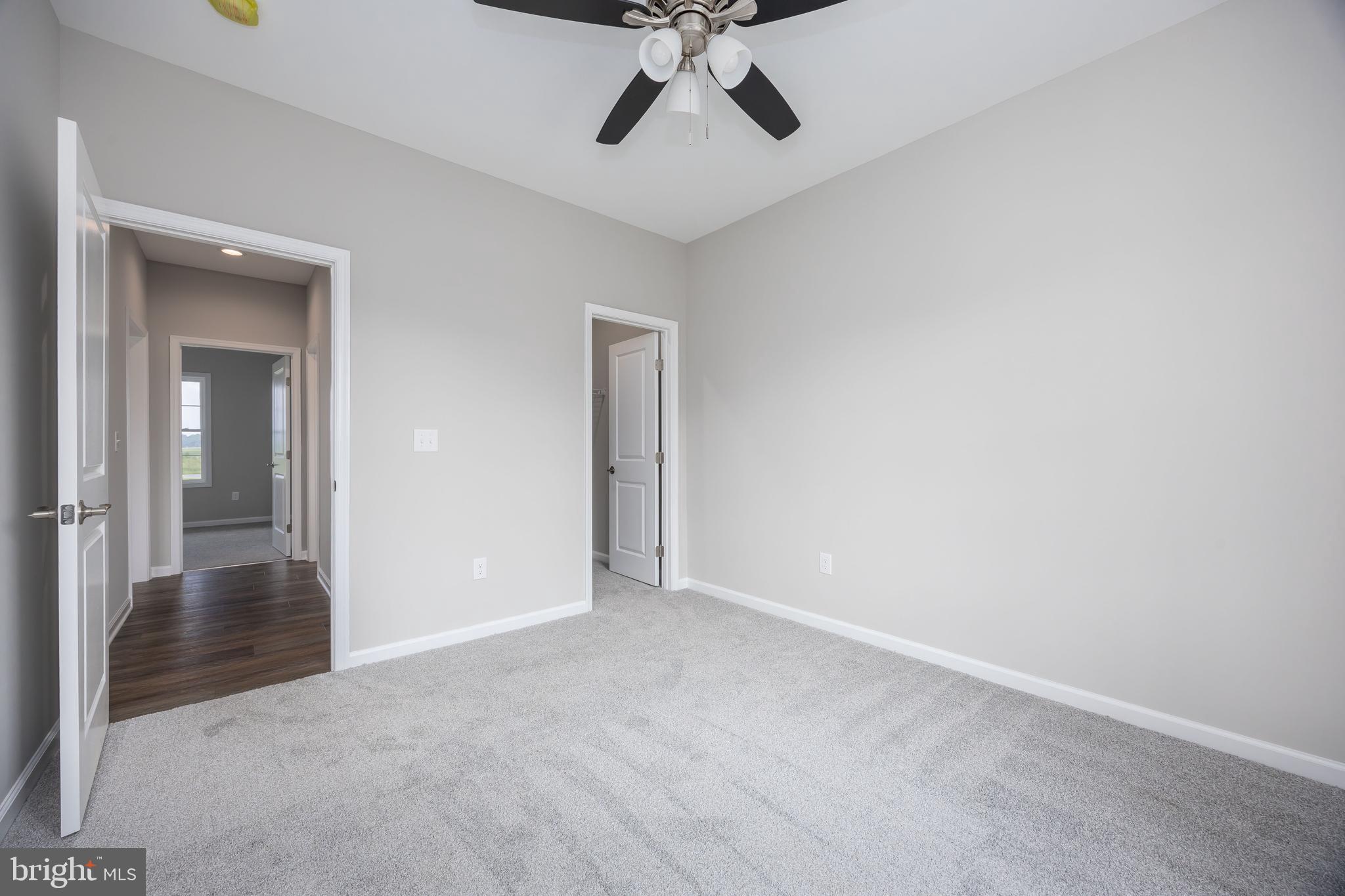 KING FARMS - Residential