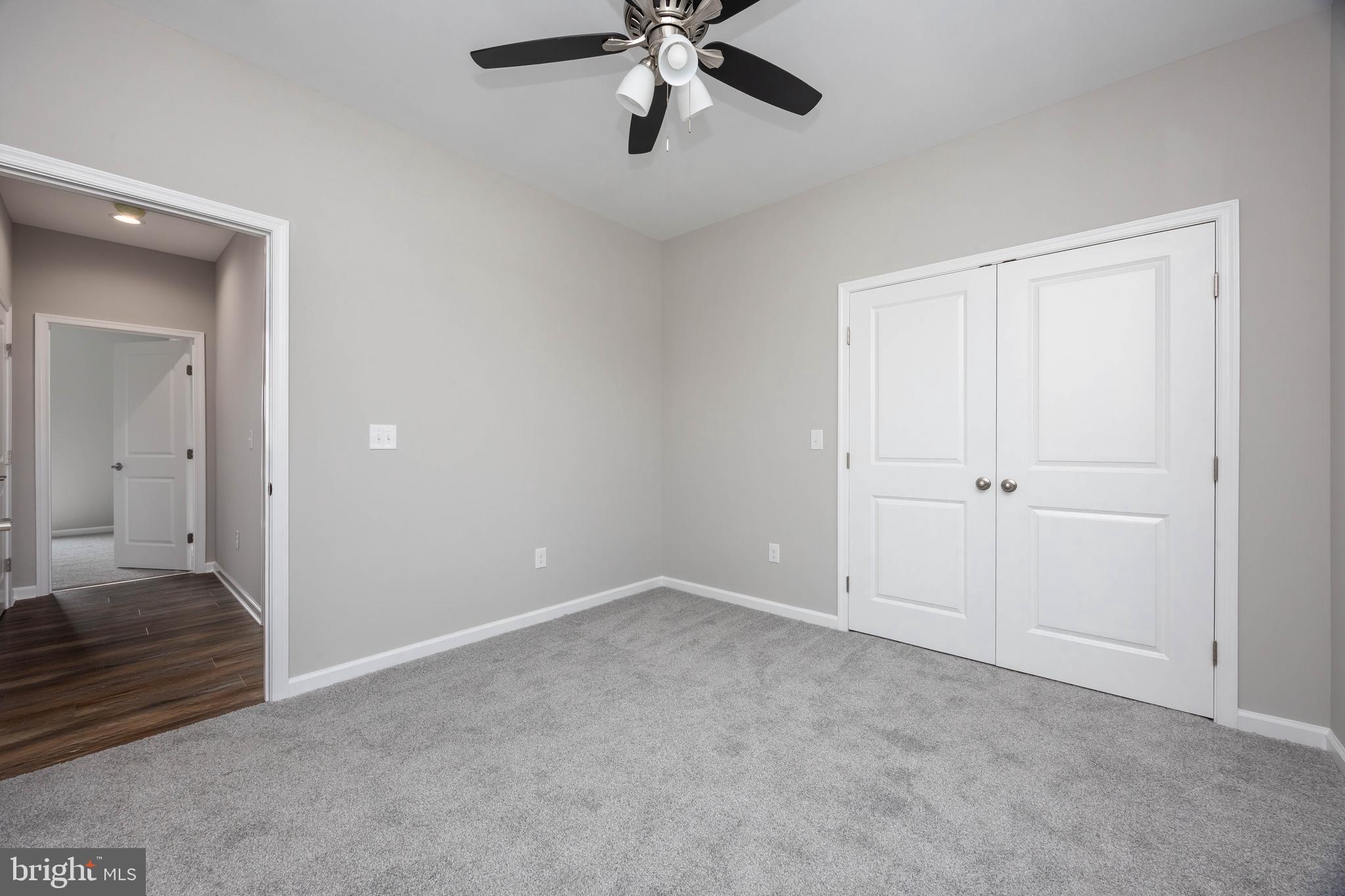 KING FARMS - Residential