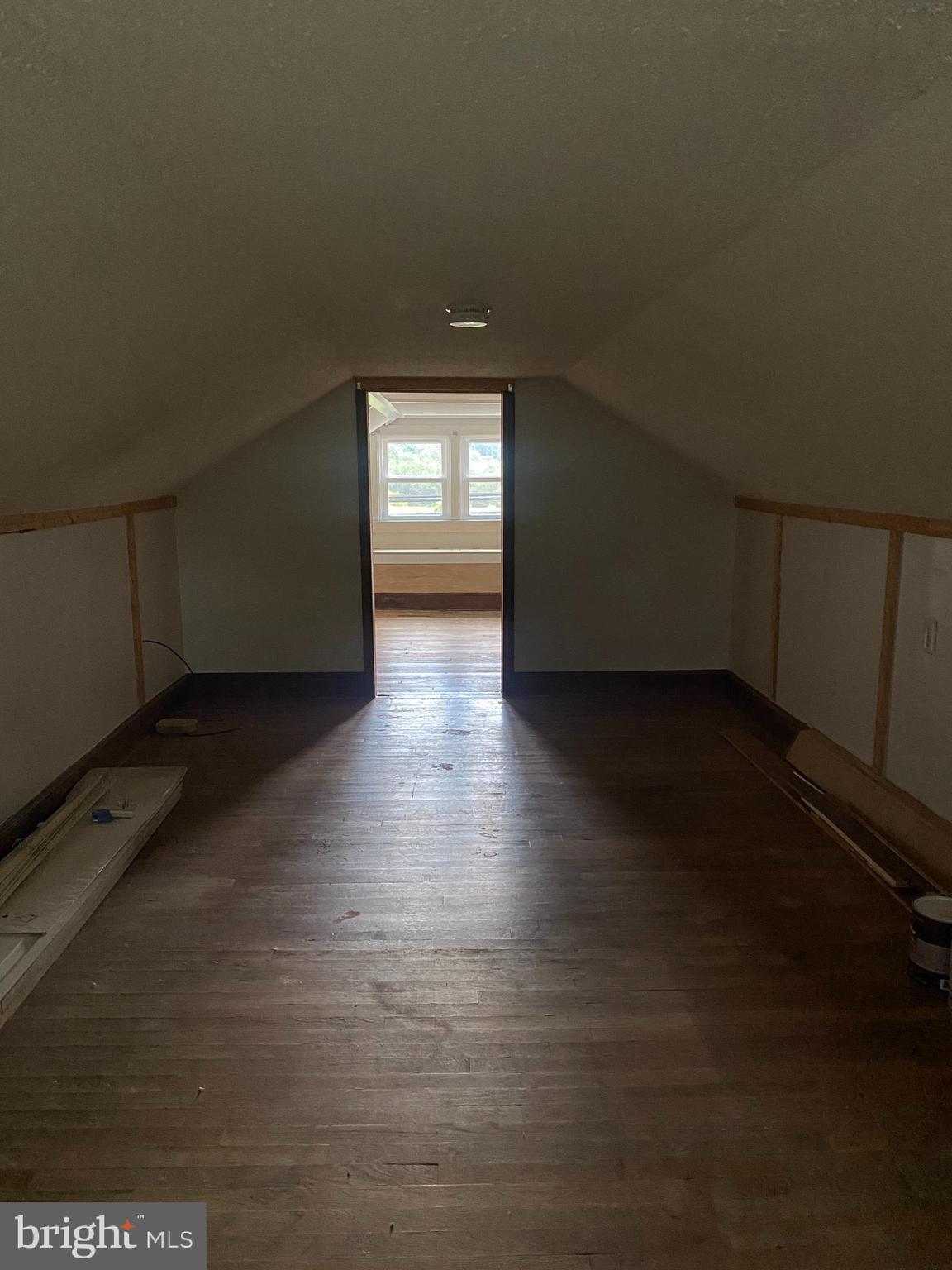 JARRETTSVILLE - Residential