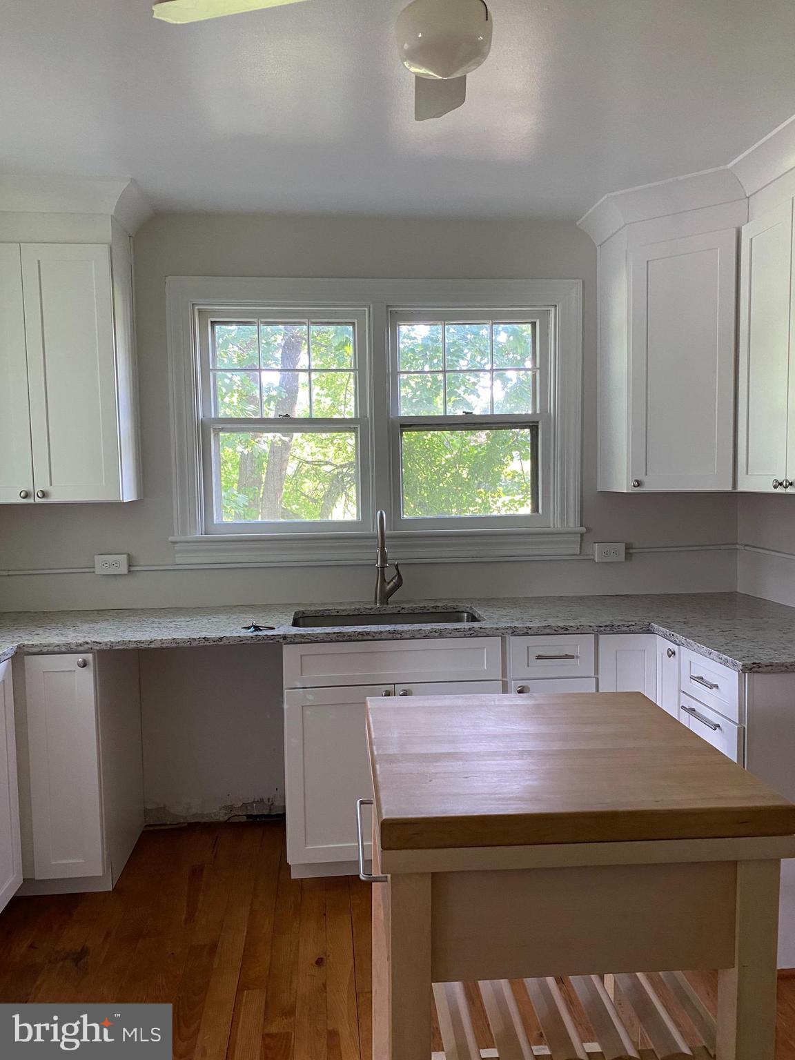 JARRETTSVILLE - Residential