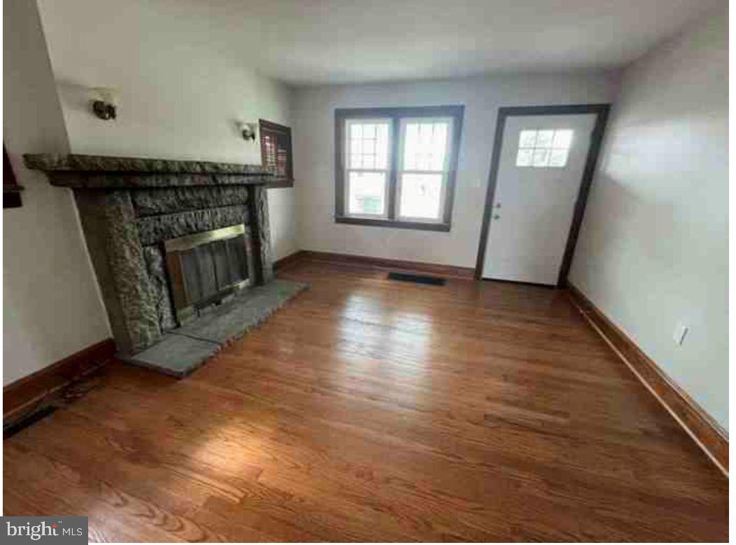 JARRETTSVILLE - Residential