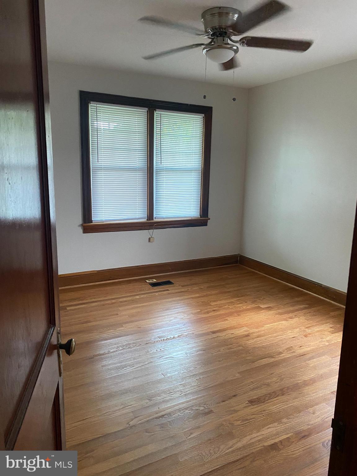 JARRETTSVILLE - Residential