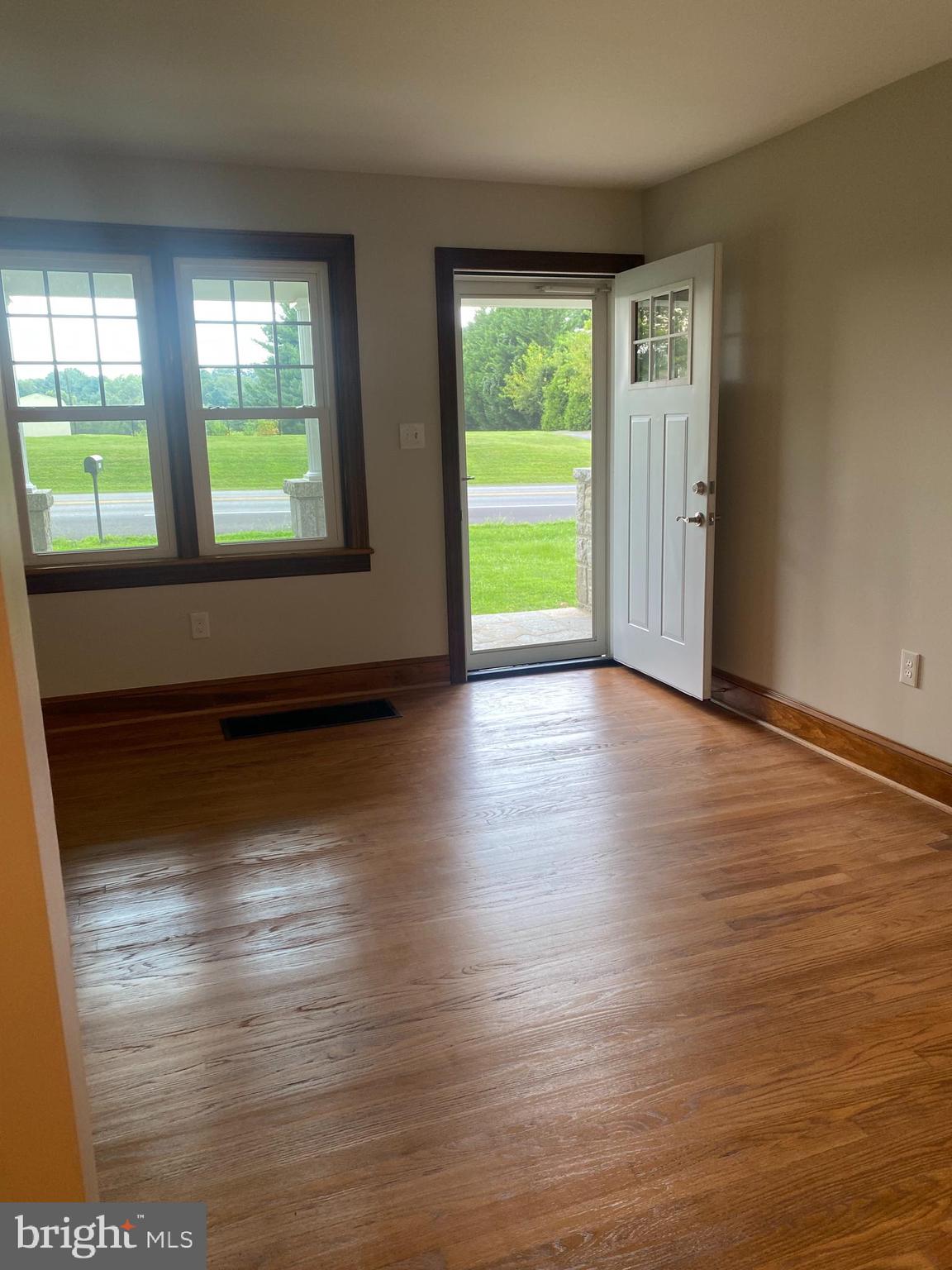 JARRETTSVILLE - Residential