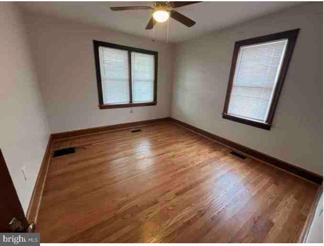 JARRETTSVILLE - Residential