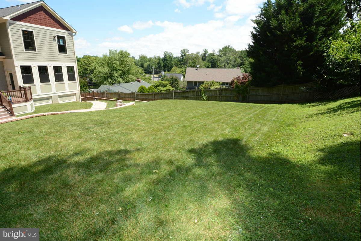 STRATFORD HILLS - Residential Lease