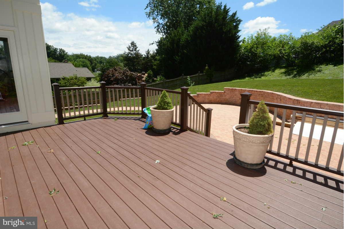 STRATFORD HILLS - Residential Lease