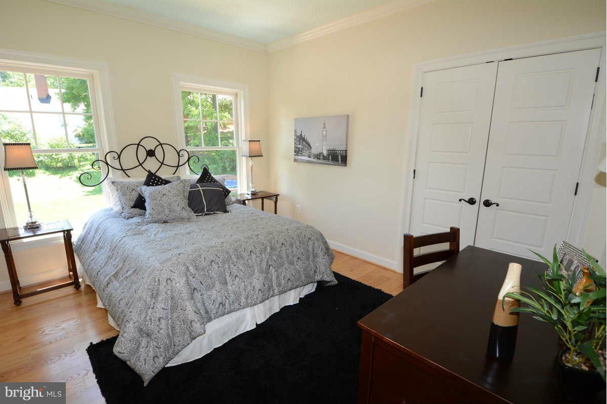 STRATFORD HILLS - Residential Lease