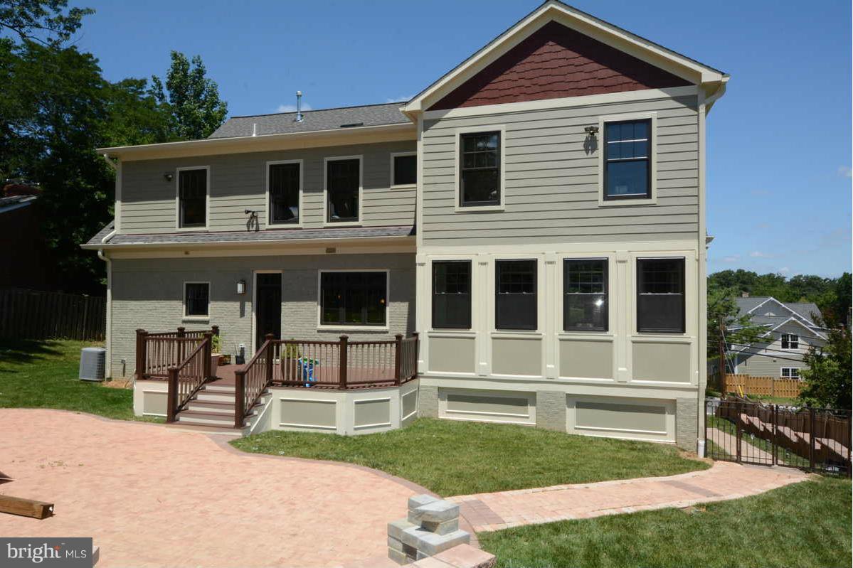 STRATFORD HILLS - Residential Lease