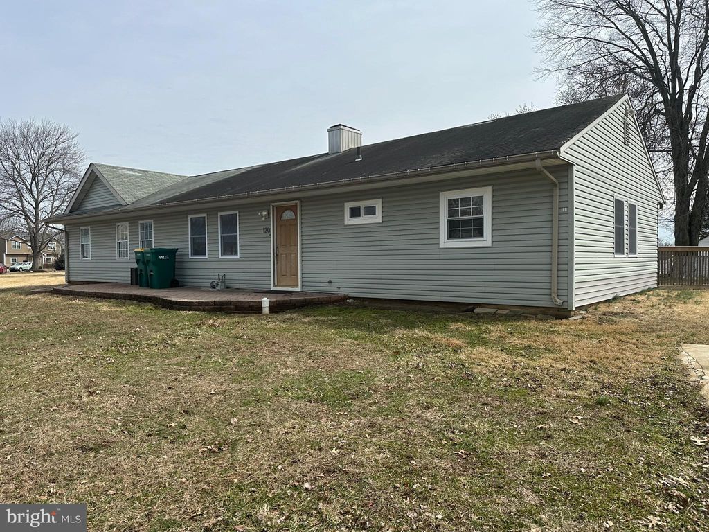 Photo of 120 Lebbie Lane, FAIRLESS HILLS, PA 19030 (MLS # PABU2115470)