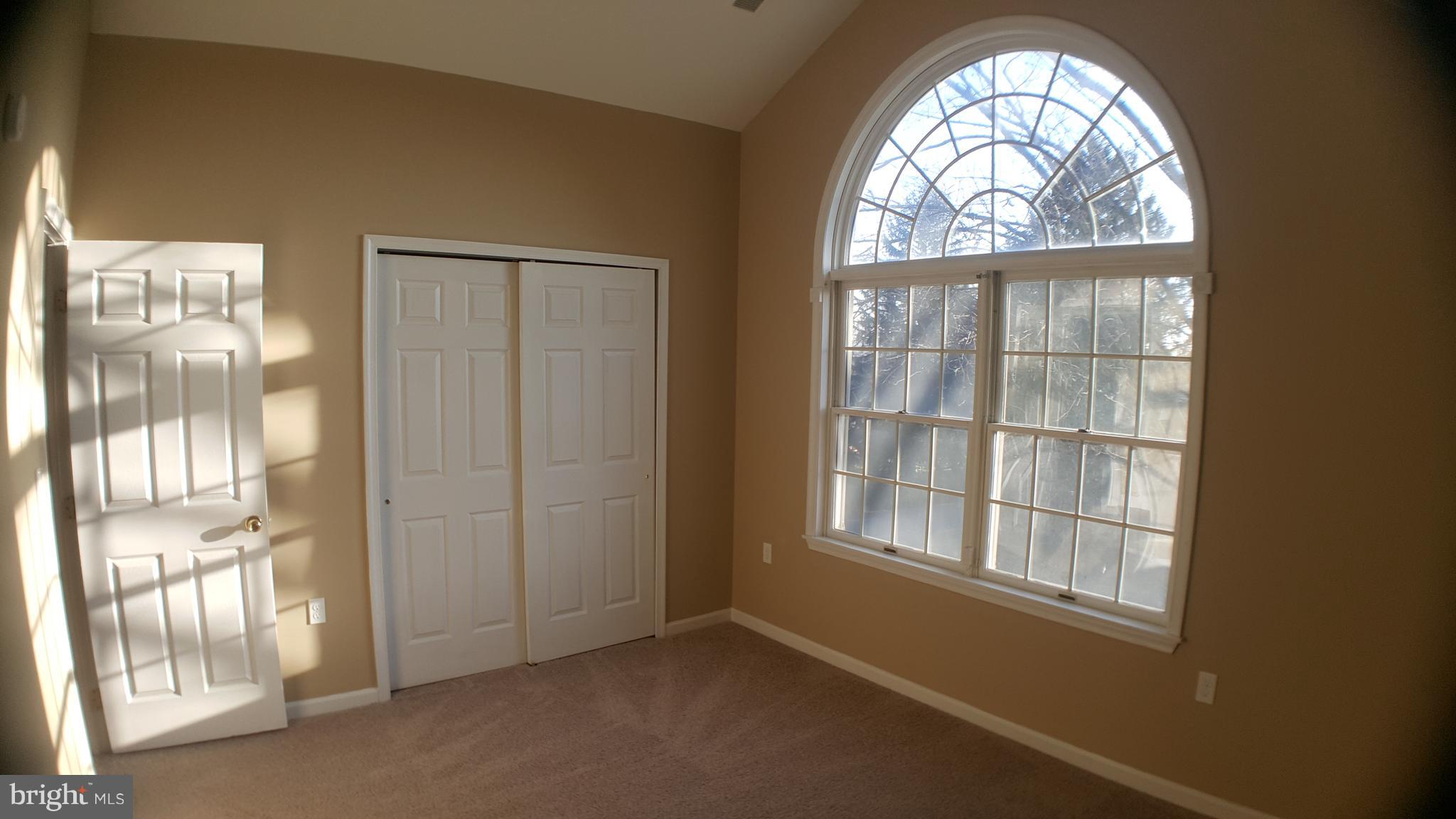 PIKEVIEW ACRES - Residential Lease