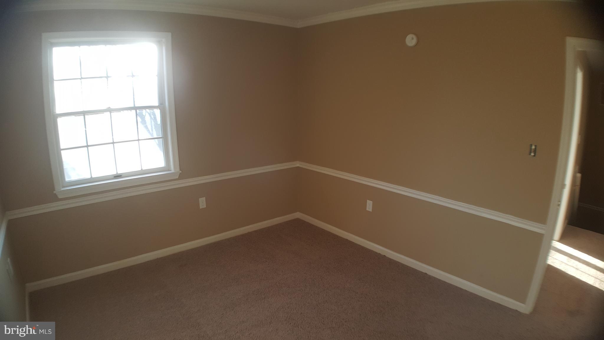 PIKEVIEW ACRES - Residential Lease