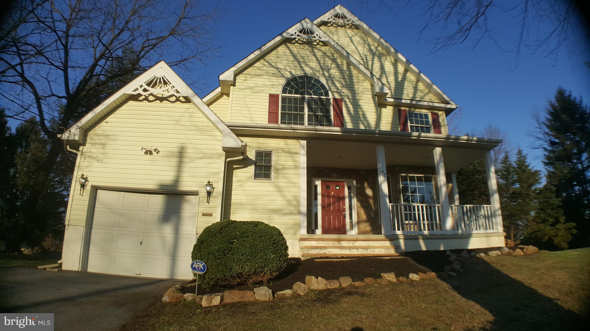 PIKEVIEW ACRES - Residential Lease