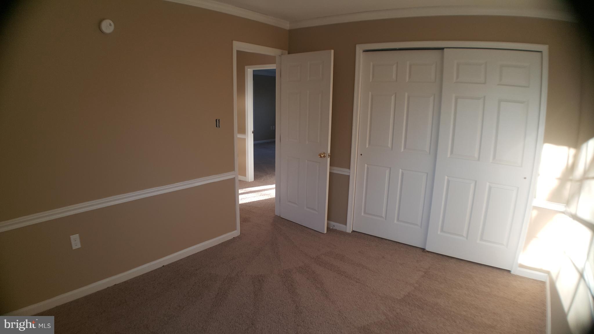 PIKEVIEW ACRES - Residential Lease