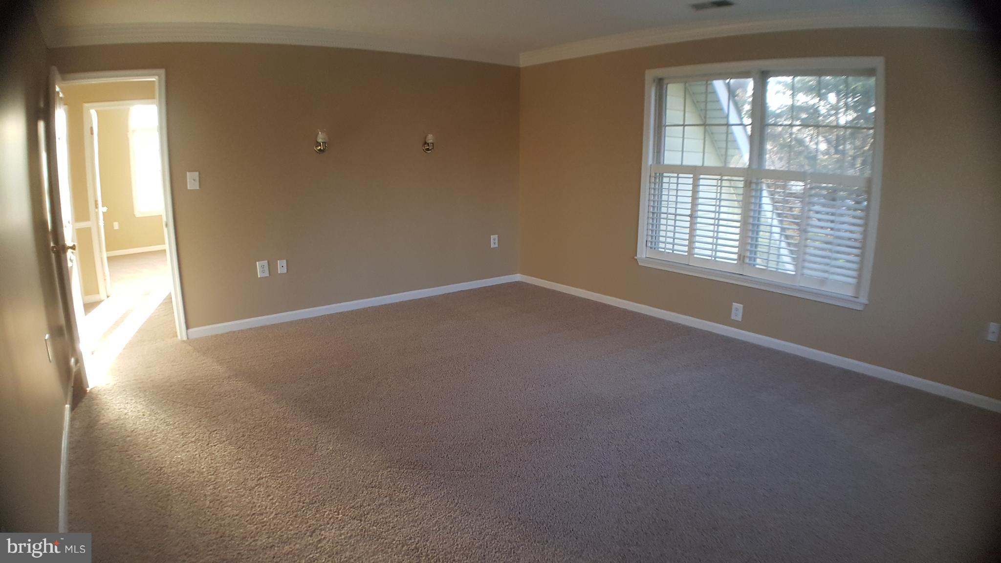 PIKEVIEW ACRES - Residential Lease