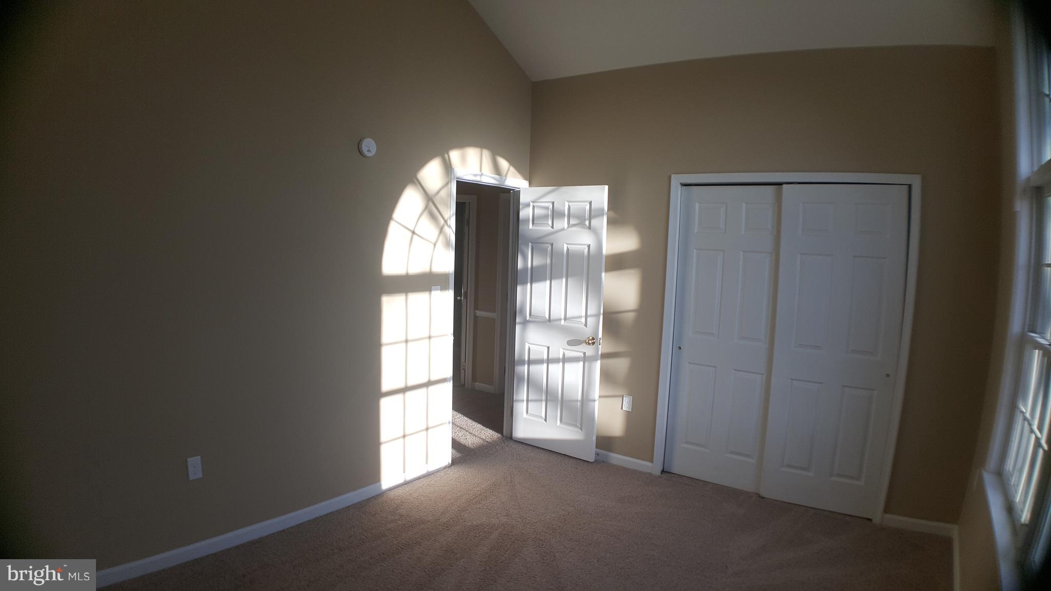 PIKEVIEW ACRES - Residential Lease