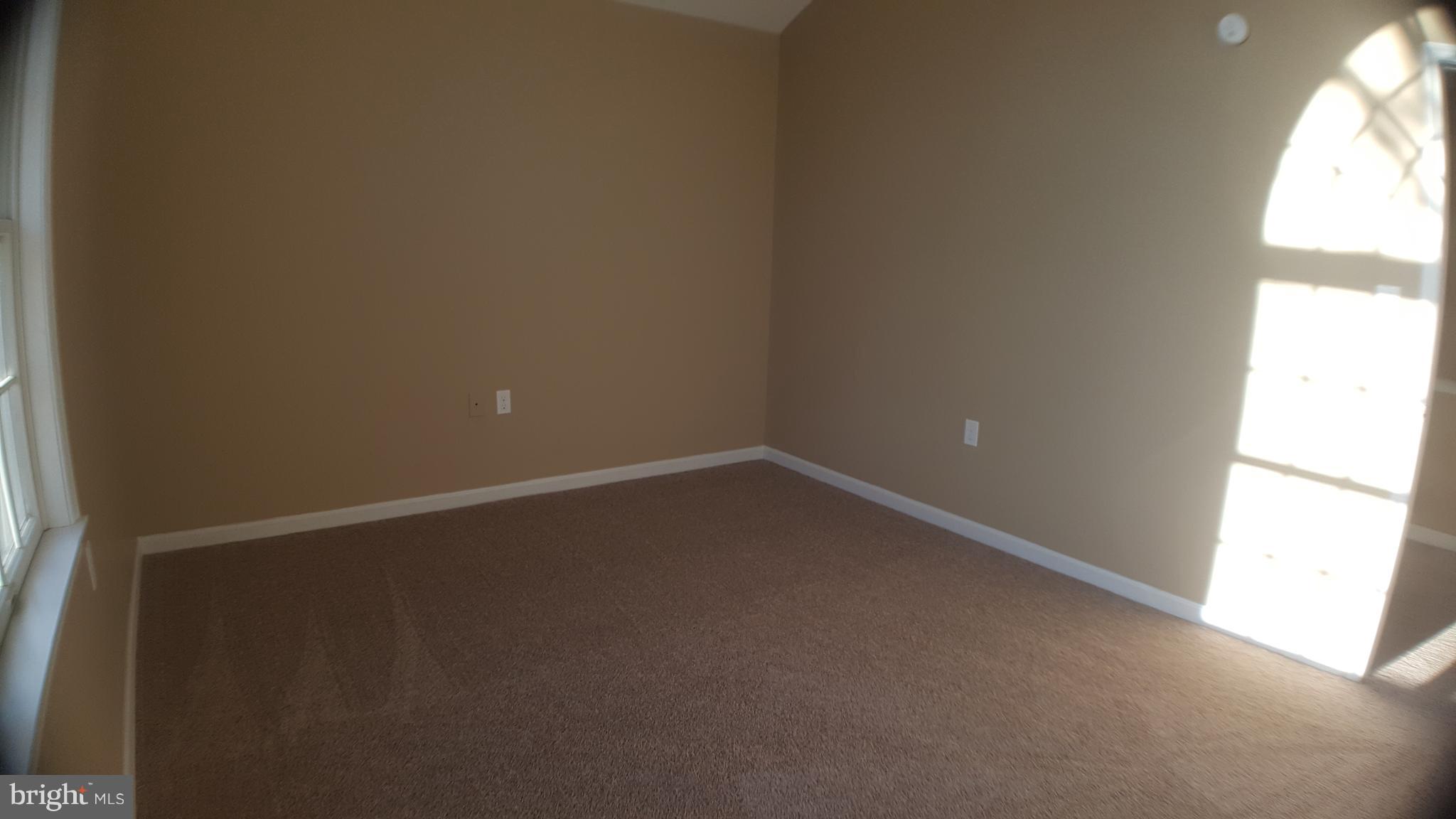 PIKEVIEW ACRES - Residential Lease